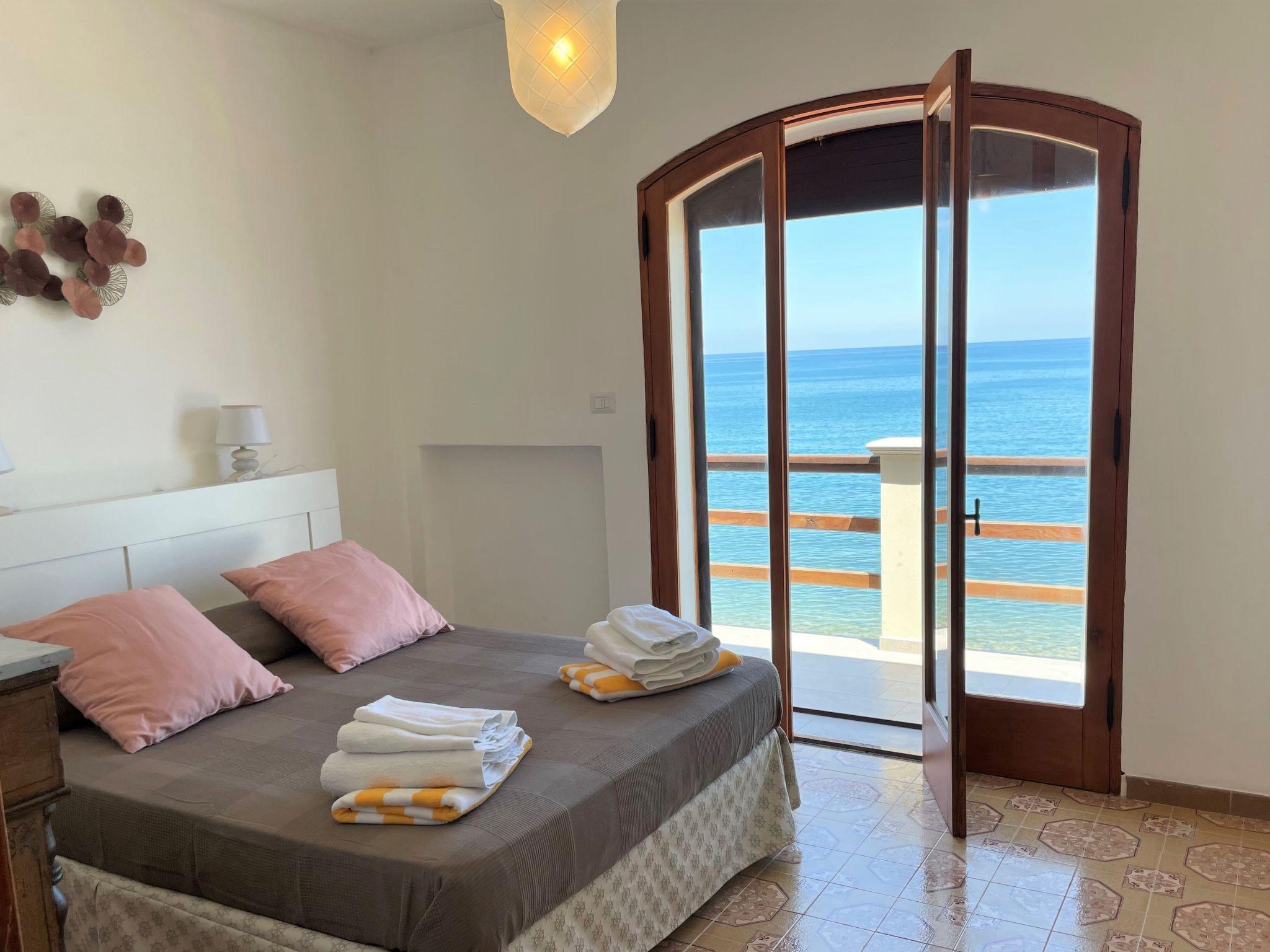 Foto 10 - Appartamento con 2 camere da letto a Caronia con vista mare