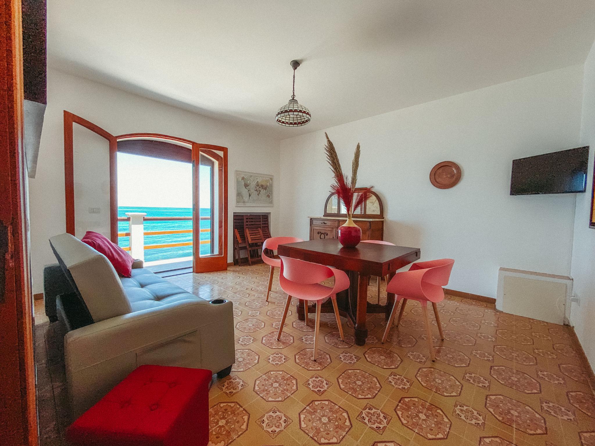 Foto 3 - Apartamento de 2 quartos em Caronia com vistas do mar