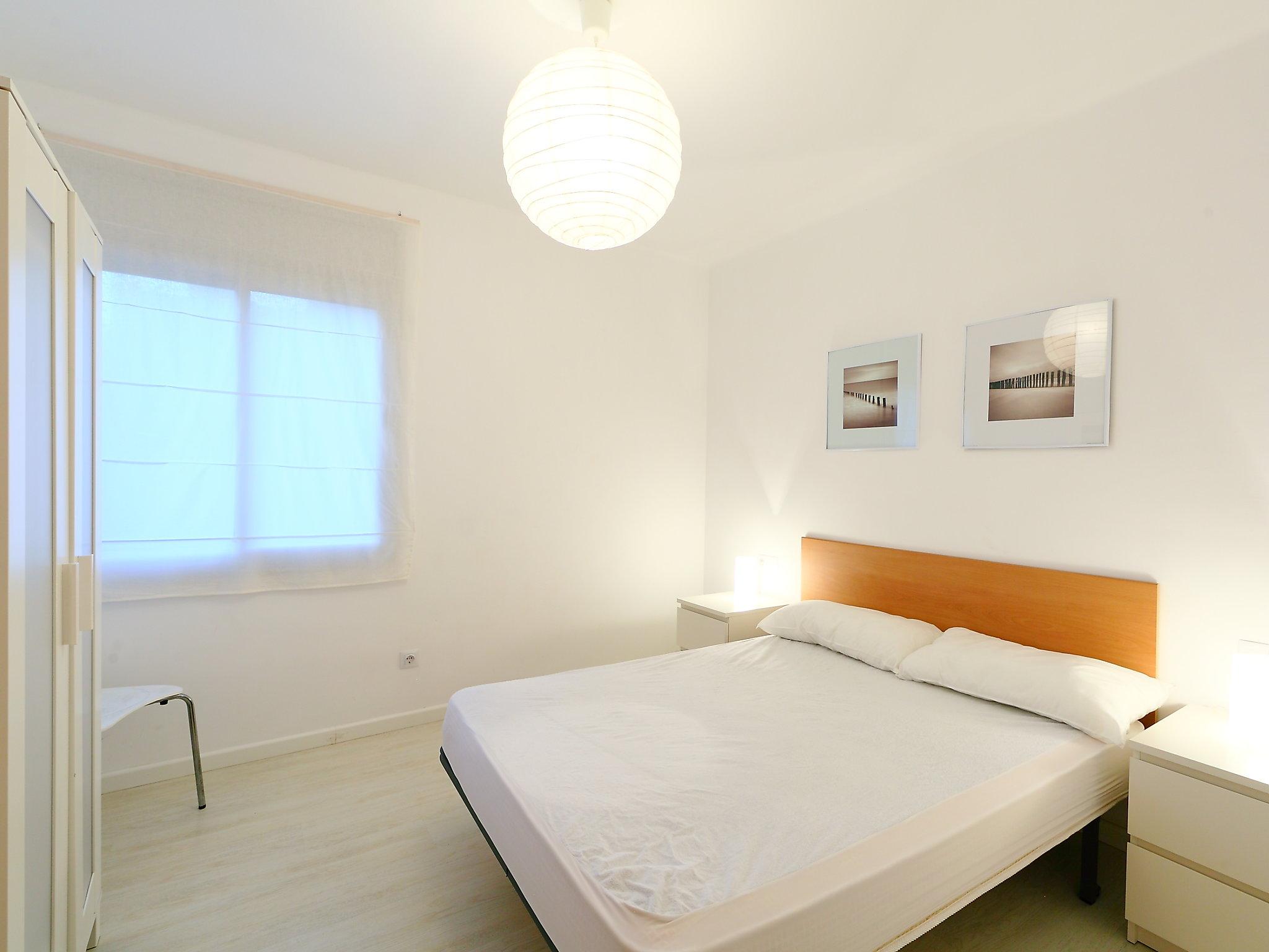 Foto 4 - Appartamento con 2 camere da letto a Salou con vista mare