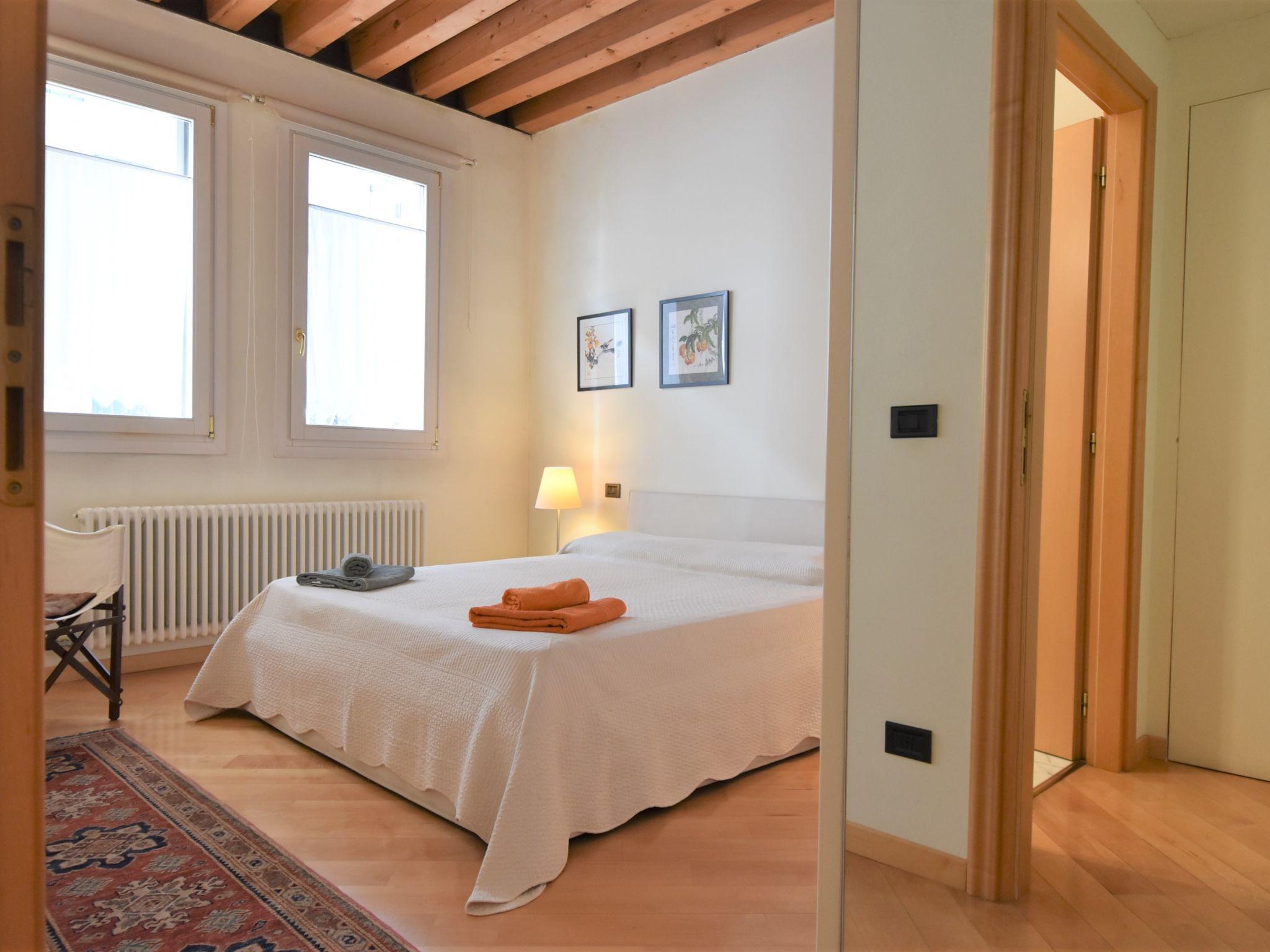 Foto 14 - Appartamento con 1 camera da letto a Venezia con terrazza