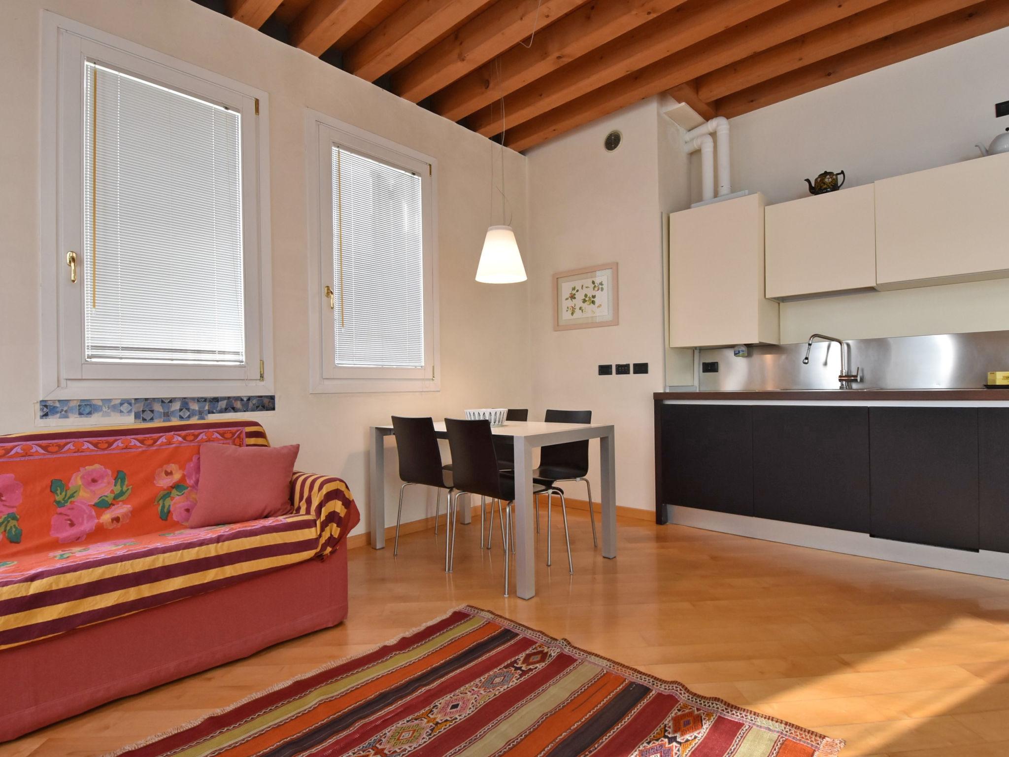 Foto 6 - Apartment mit 1 Schlafzimmer in Venedig mit terrasse
