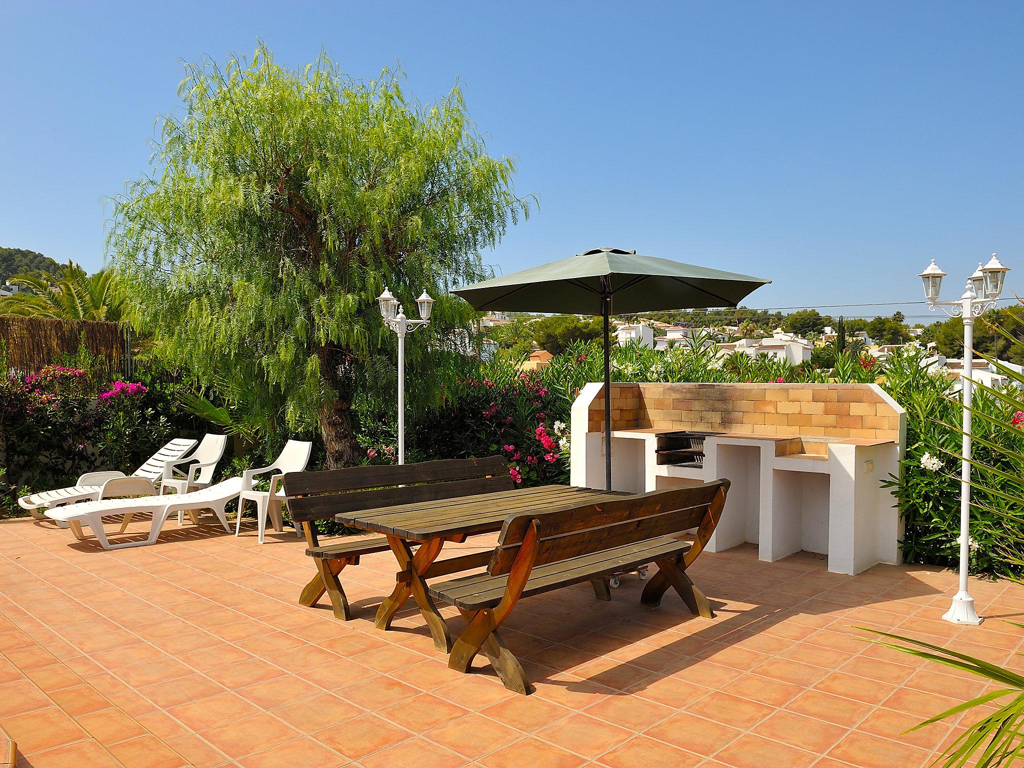 Foto 3 - Casa de 3 quartos em Jávea com piscina privada e jardim