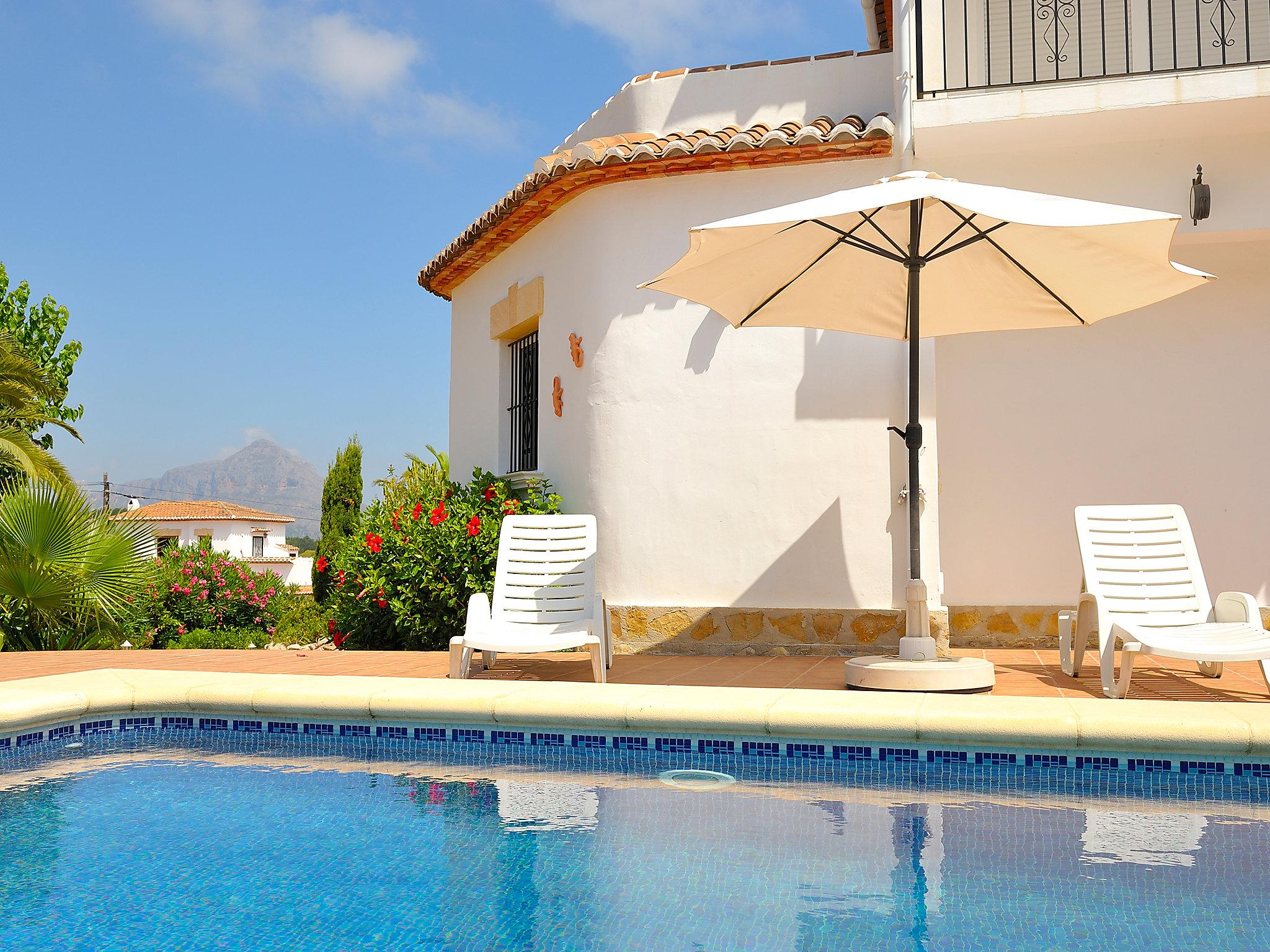 Photo 19 - Maison de 3 chambres à Jávea avec piscine privée et jardin