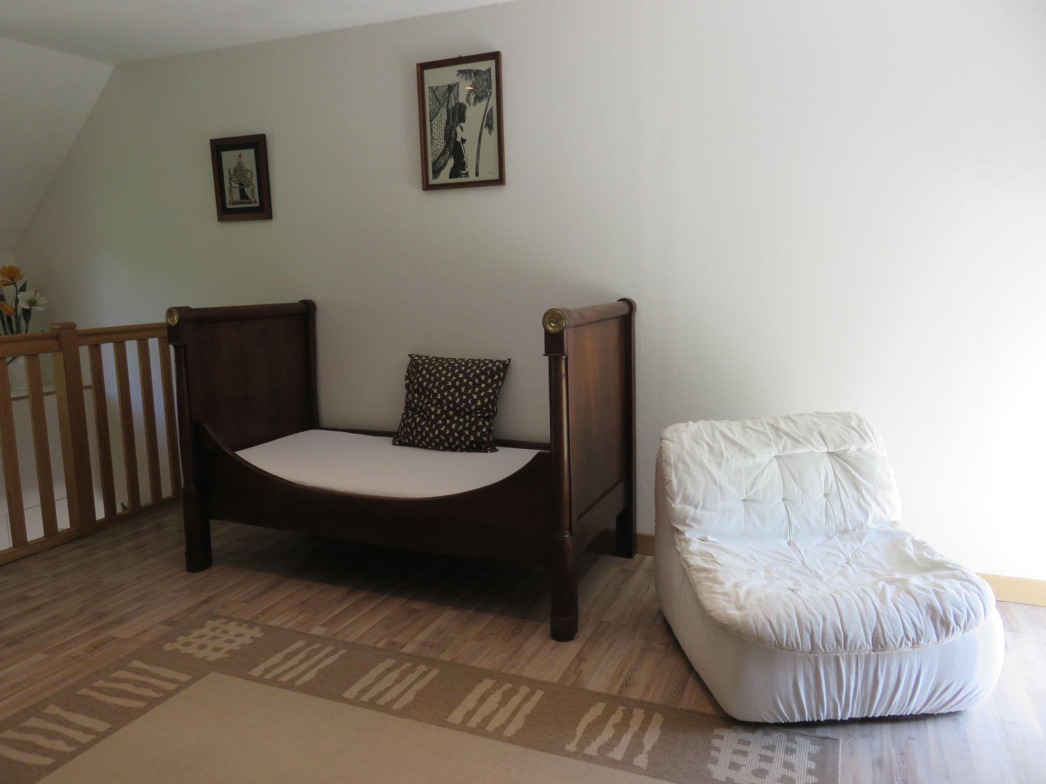 Foto 6 - Casa de 1 quarto em Évran com jardim e terraço