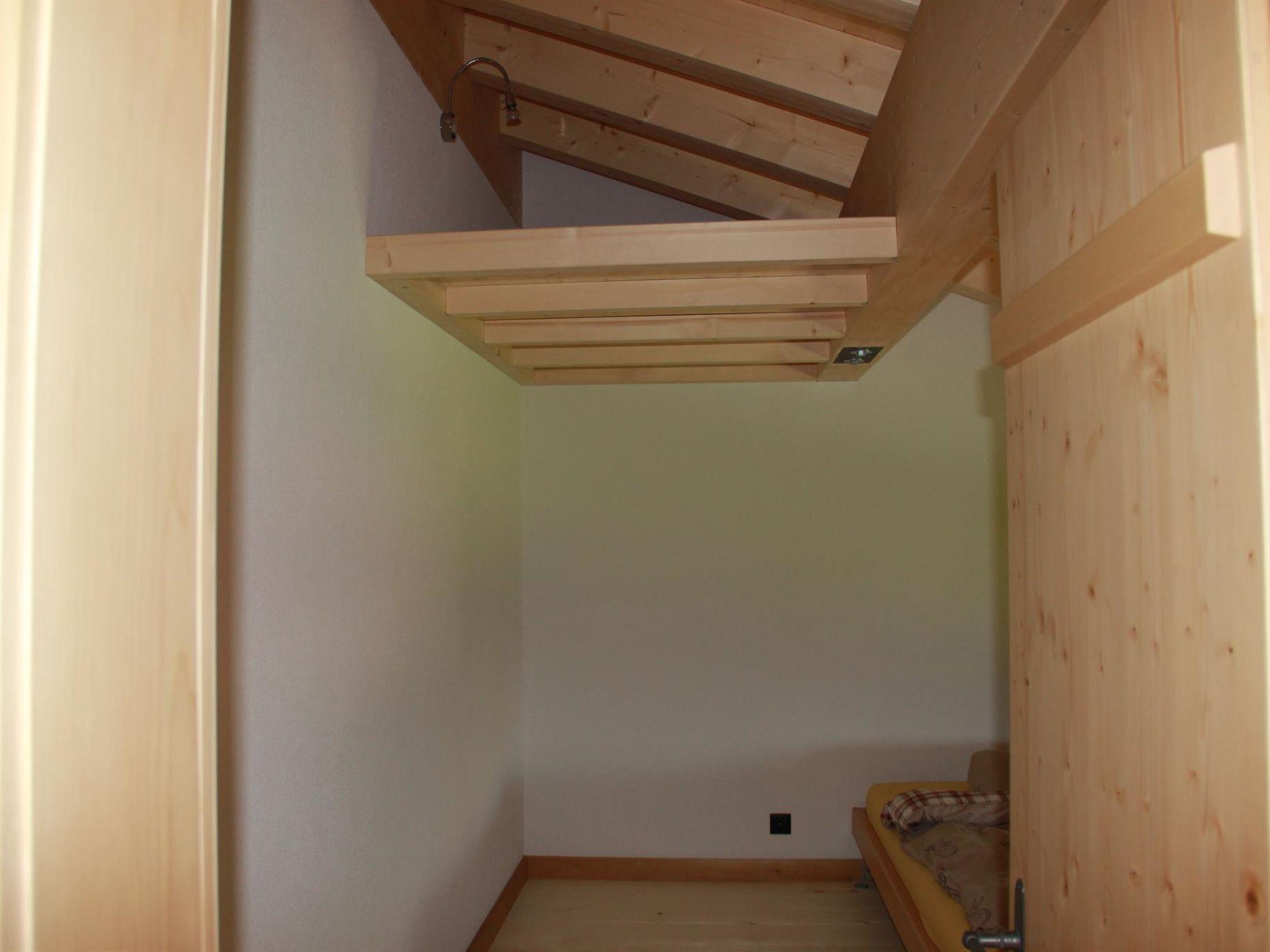 Foto 14 - Appartamento con 4 camere da letto a Lenk