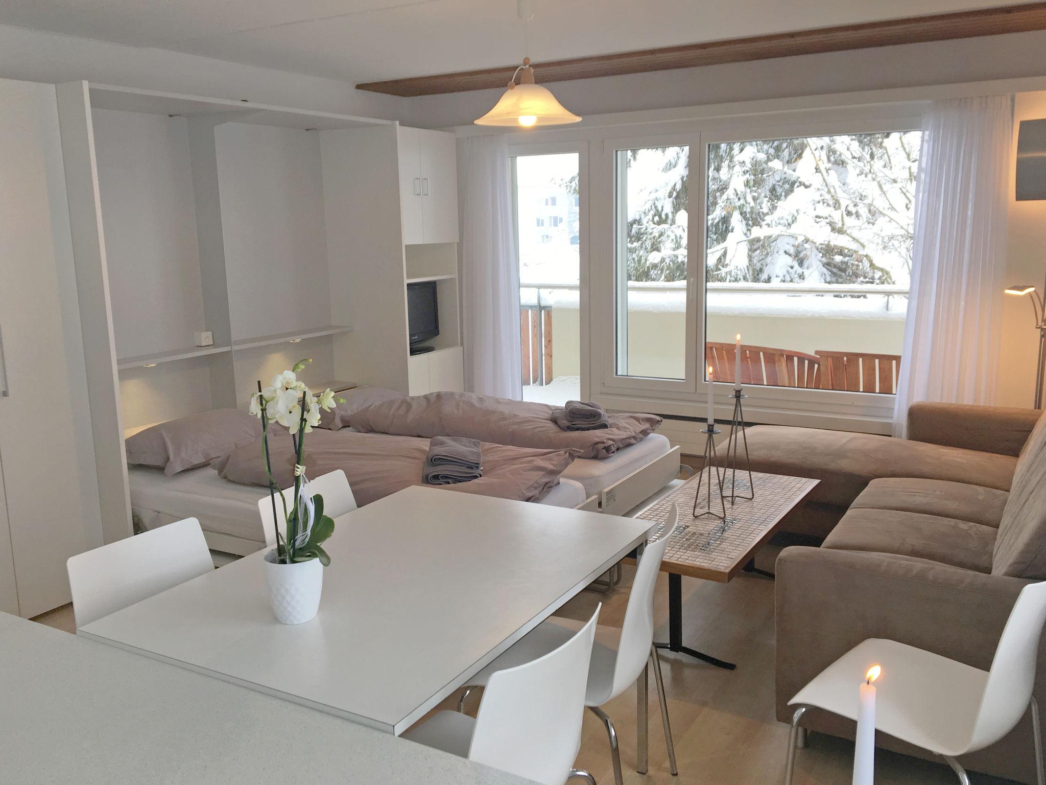 Foto 7 - Apartamento de 1 habitación en Laax con jardín