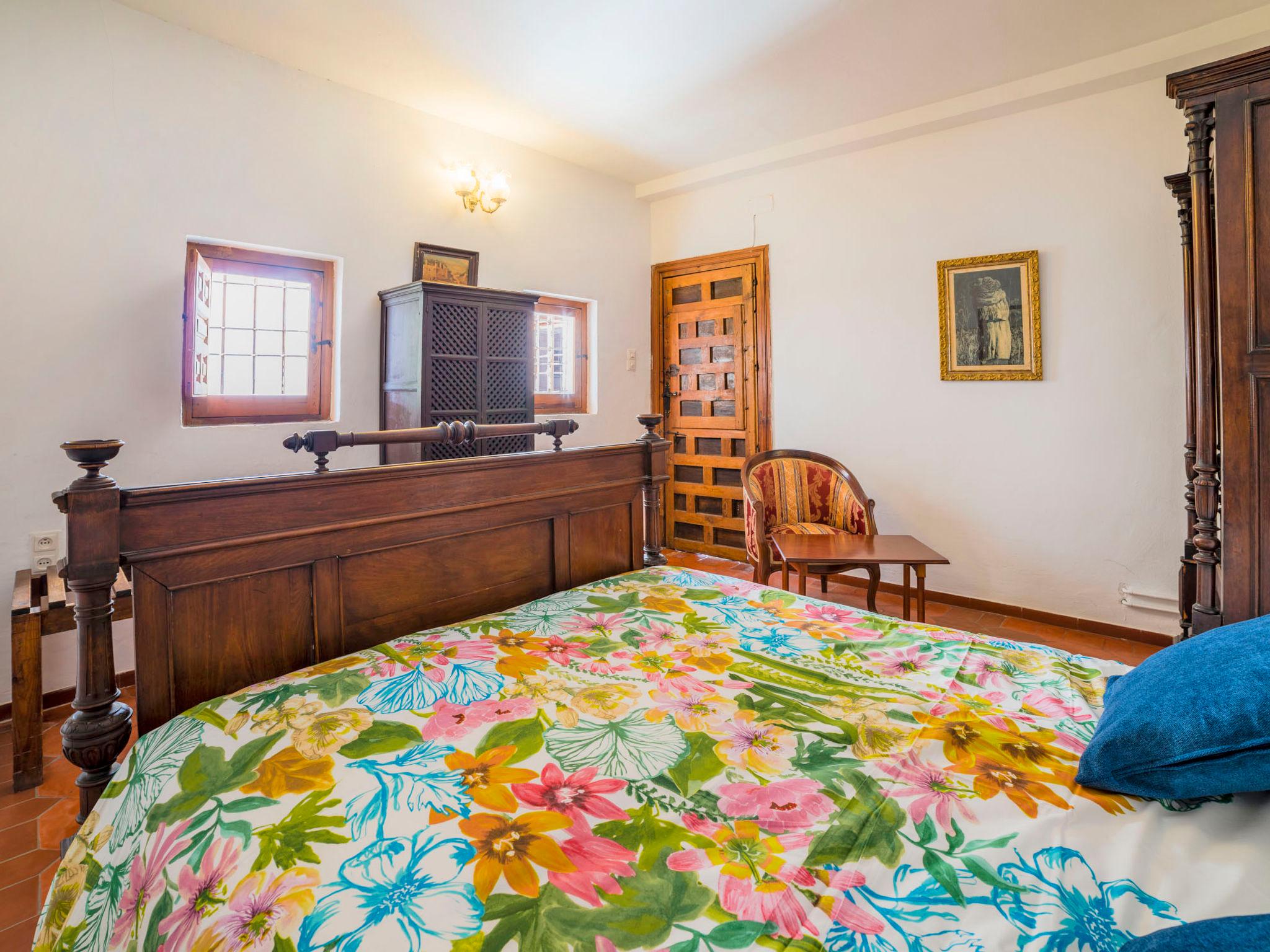 Foto 16 - Casa con 4 camere da letto a Granada con piscina privata e terrazza
