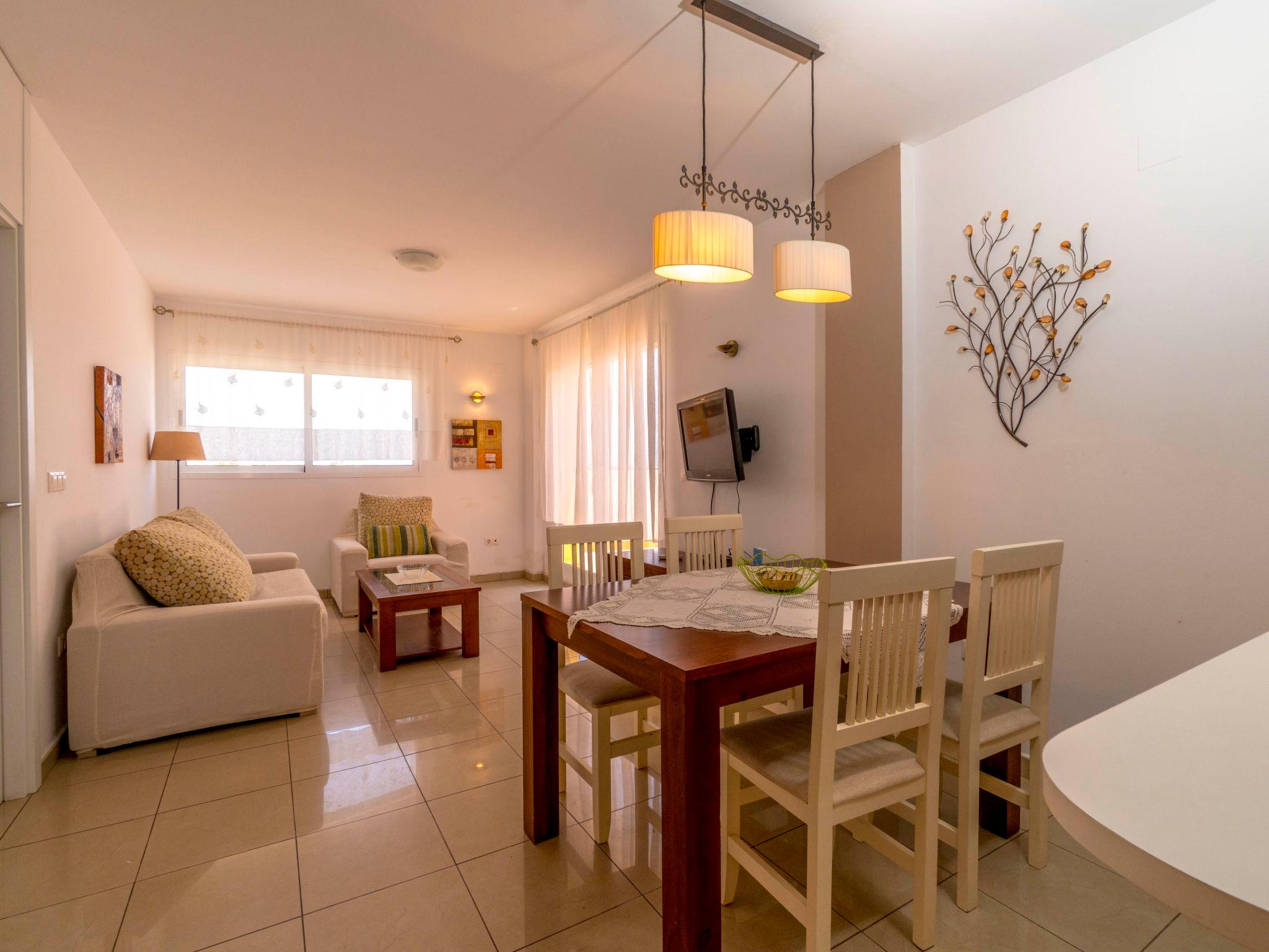 Foto 2 - Apartamento de 2 quartos em Orihuela com piscina privada e vistas do mar
