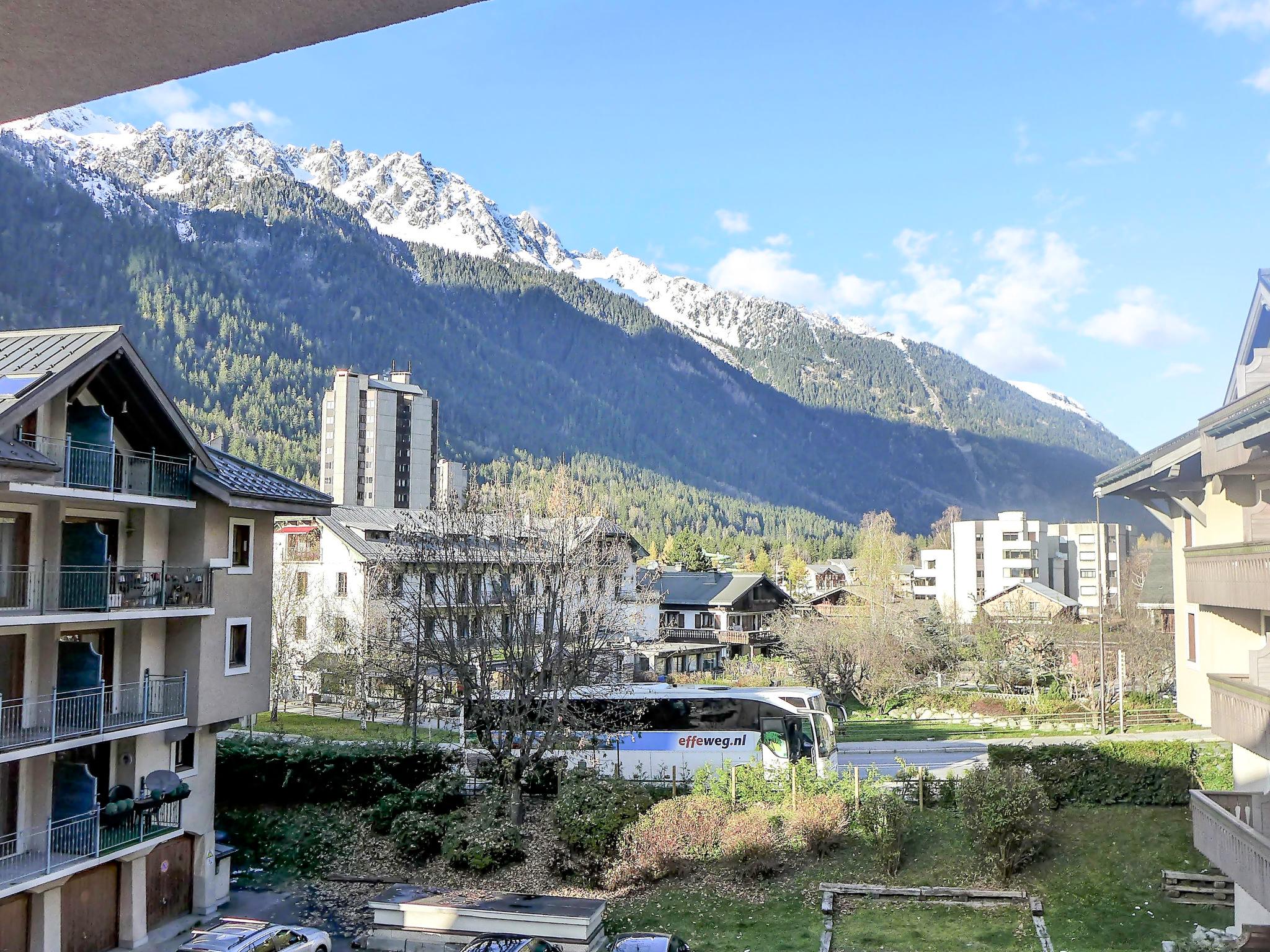 Foto 20 - Apartamento de 2 habitaciones en Chamonix-Mont-Blanc con vistas a la montaña