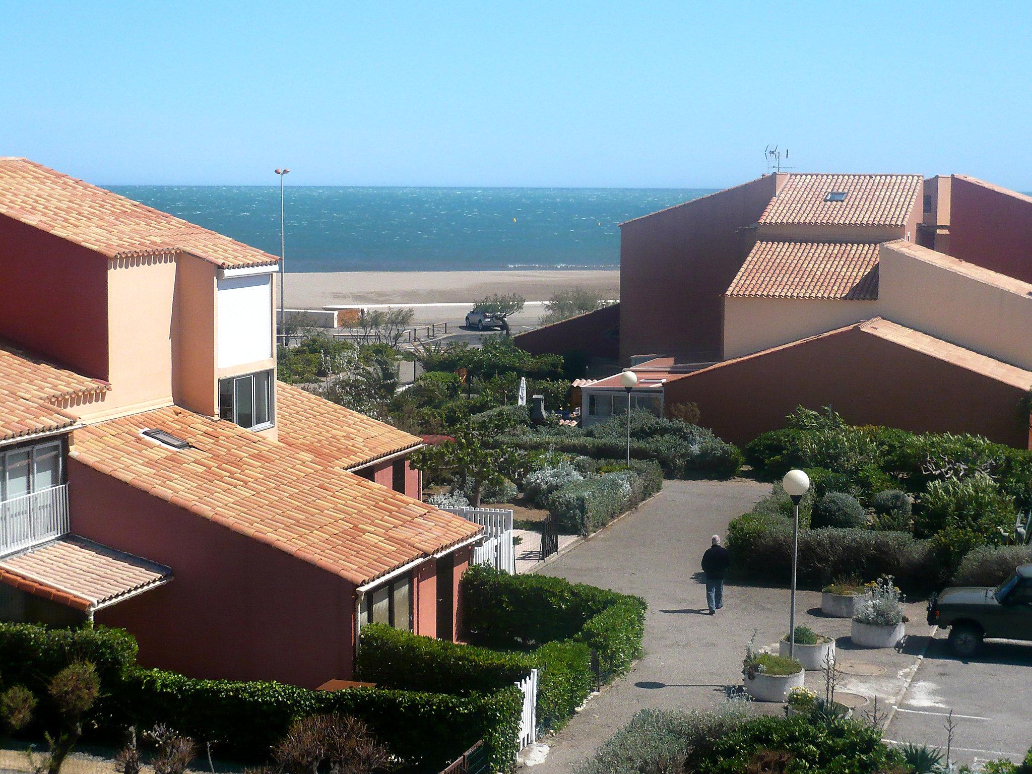 Foto 17 - Apartamento de 1 habitación en Narbonne con vistas al mar