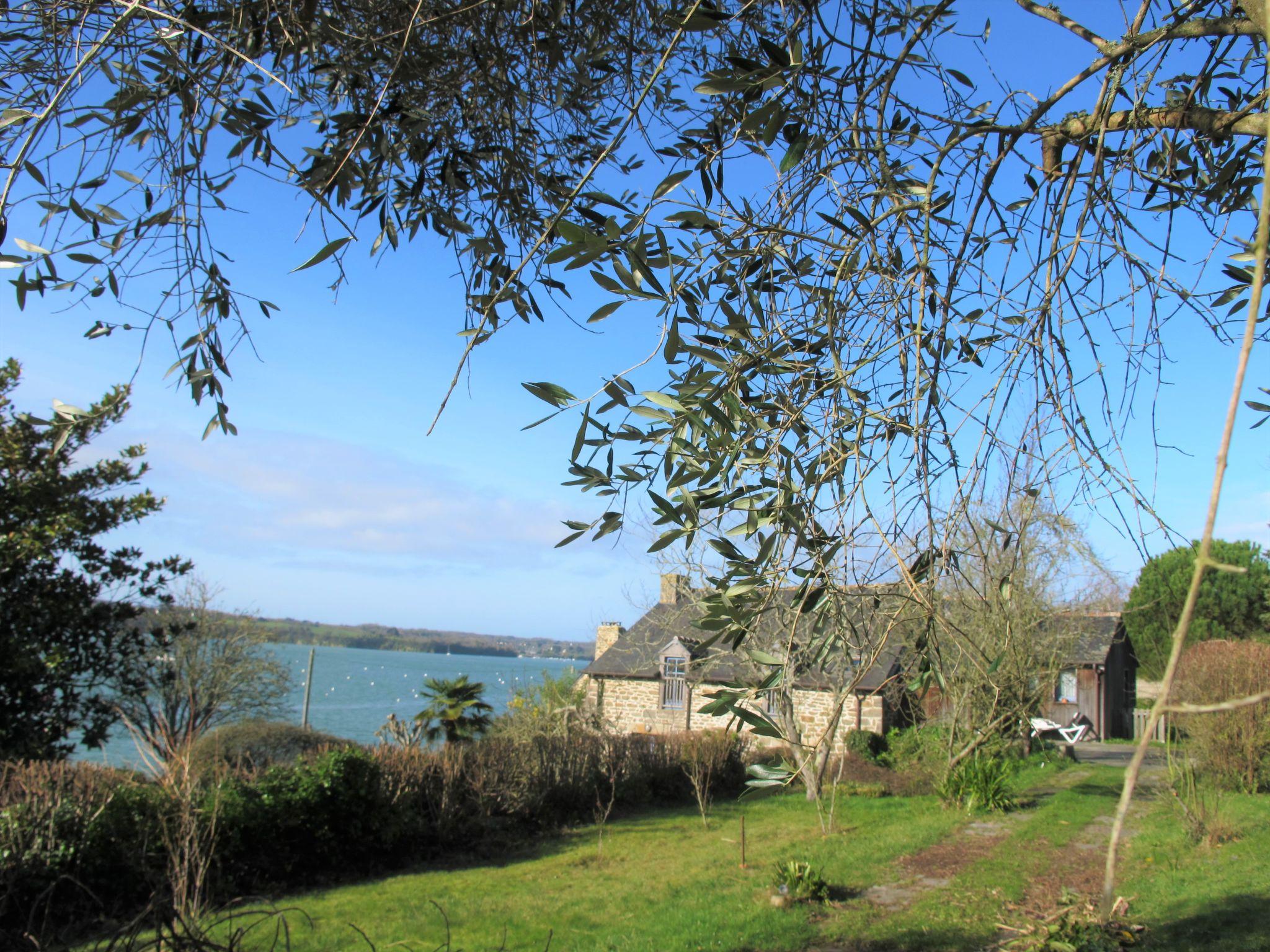 Photo 24 - Maison de 3 chambres à Saint-Suliac avec terrasse et vues à la mer