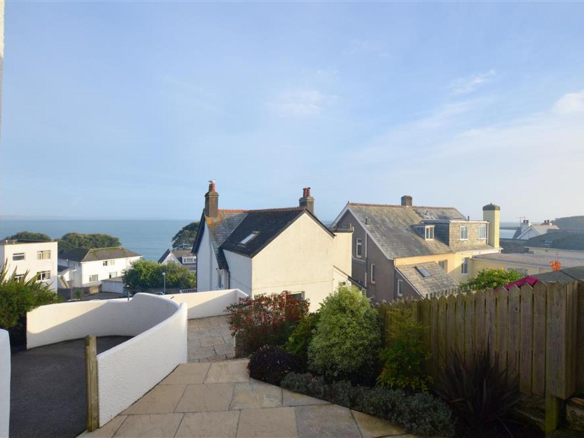 Photo 3 - 1 bedroom Apartment in Looe with garden and sea view