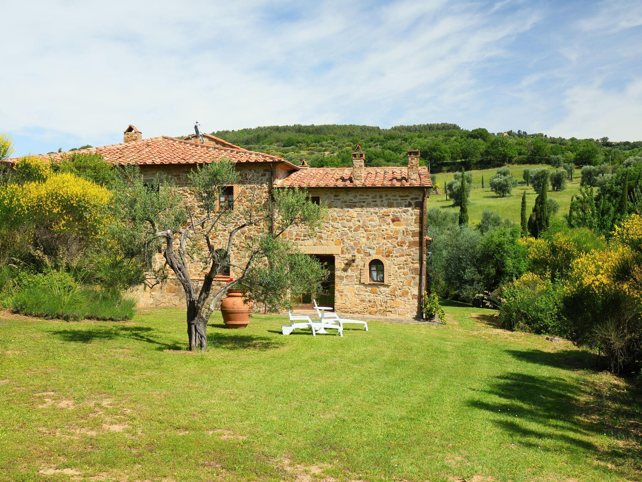 Foto 43 - Casa con 6 camere da letto a Seggiano con piscina privata e terrazza