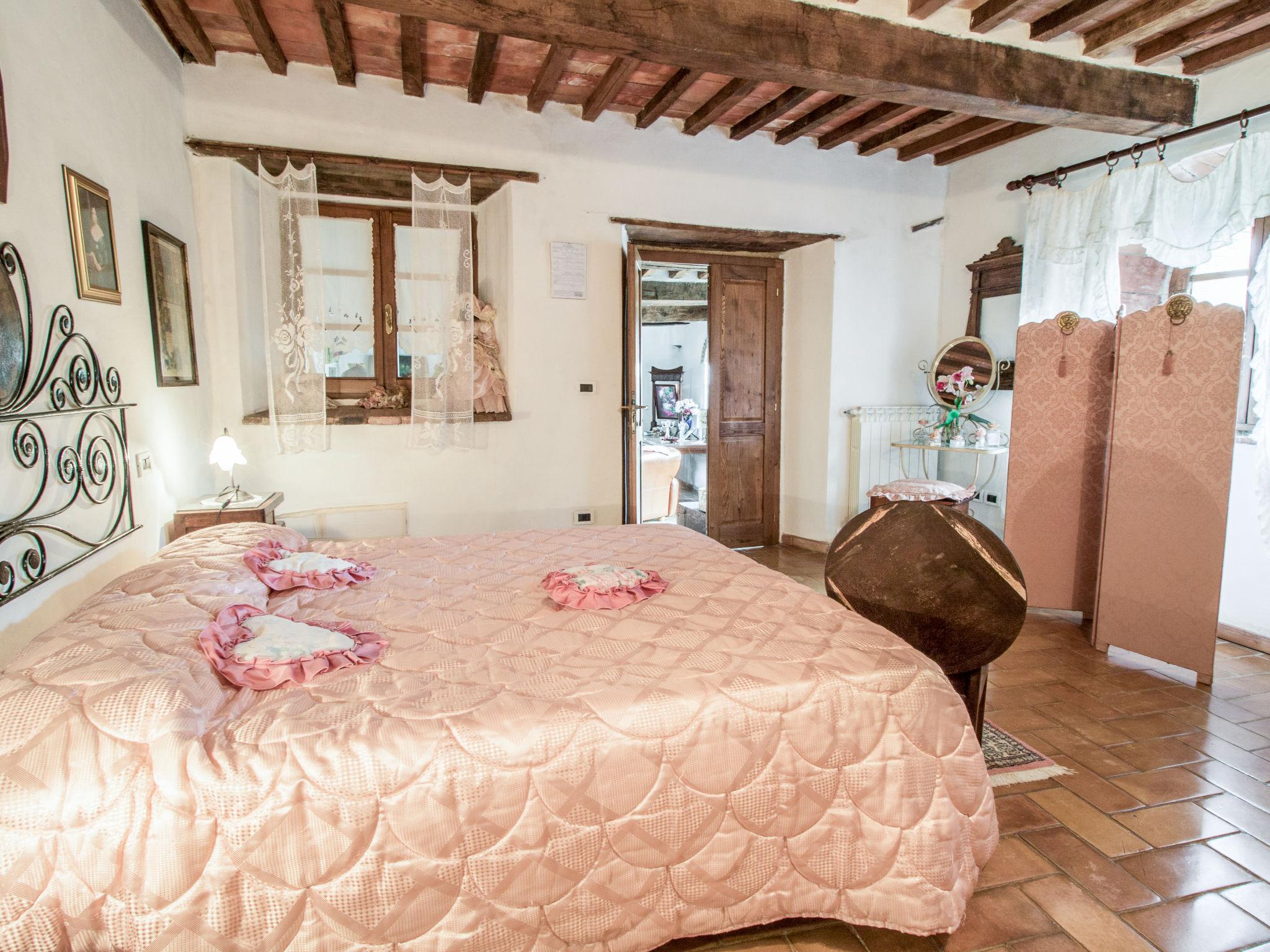 Photo 30 - 6 bedroom House in Seggiano with private pool and terrace