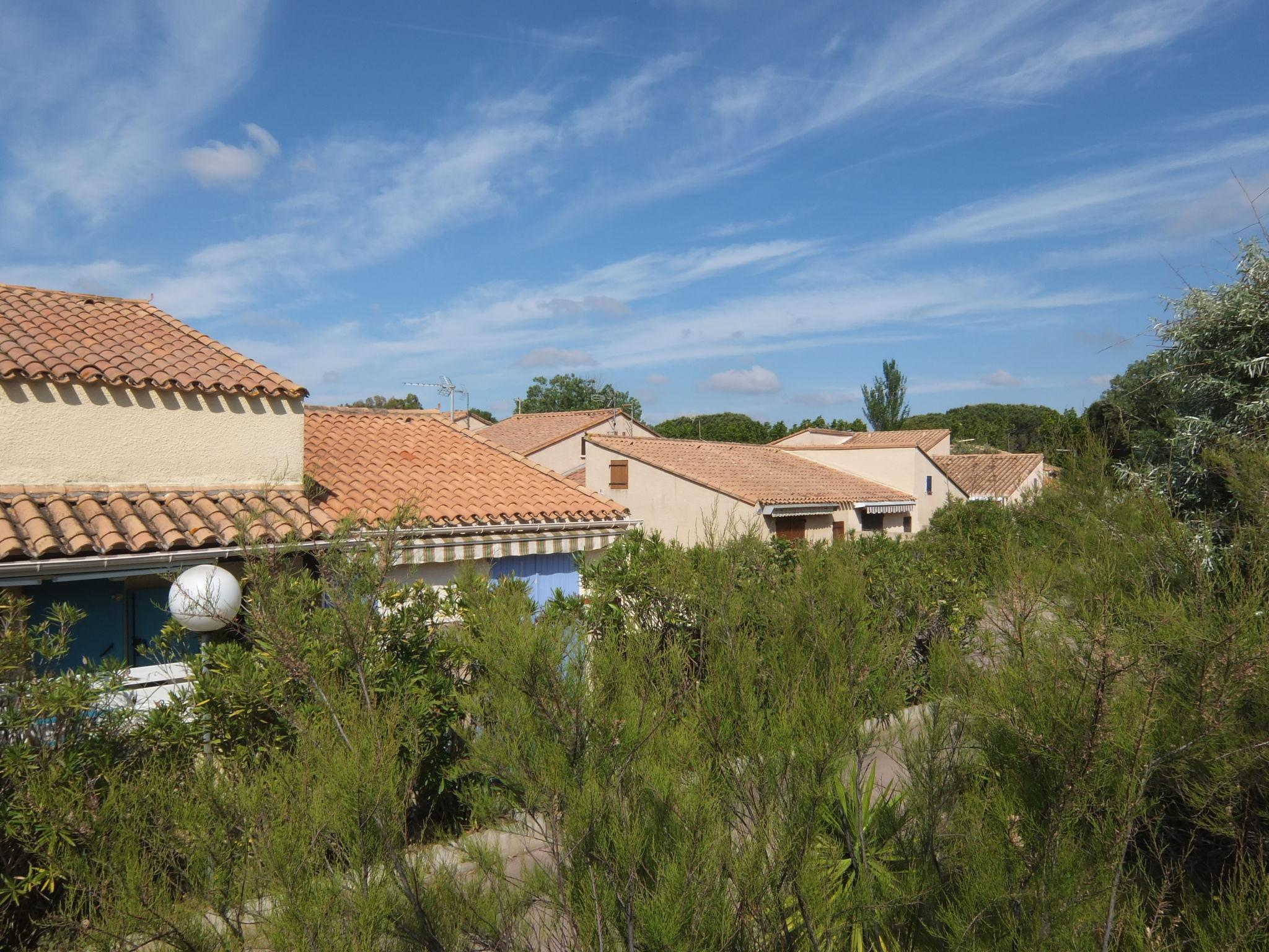 Foto 13 - Haus mit 1 Schlafzimmer in Saint-Cyprien mit terrasse und blick aufs meer