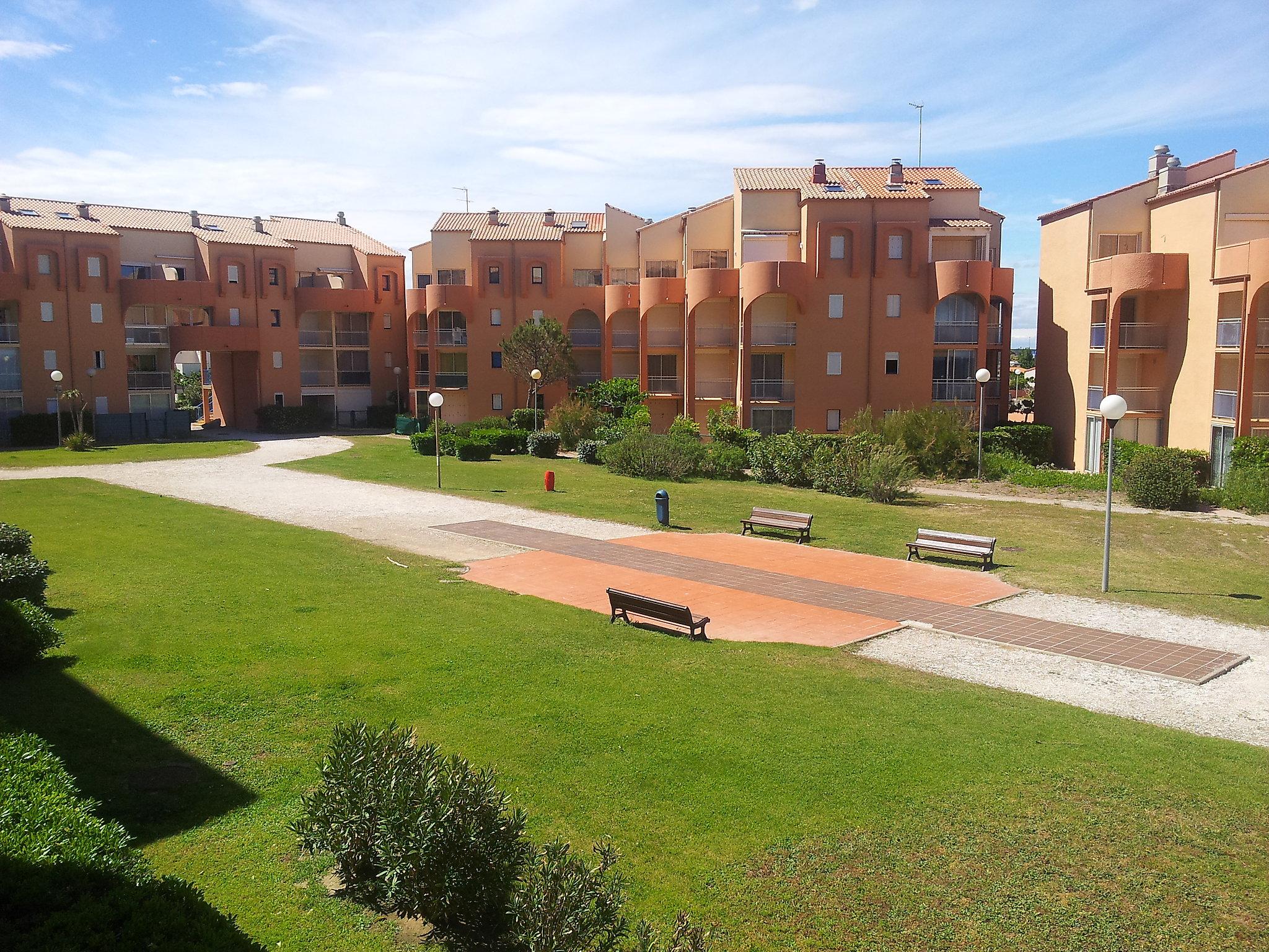 Photo 10 - 1 bedroom Apartment in Le Barcarès with sea view