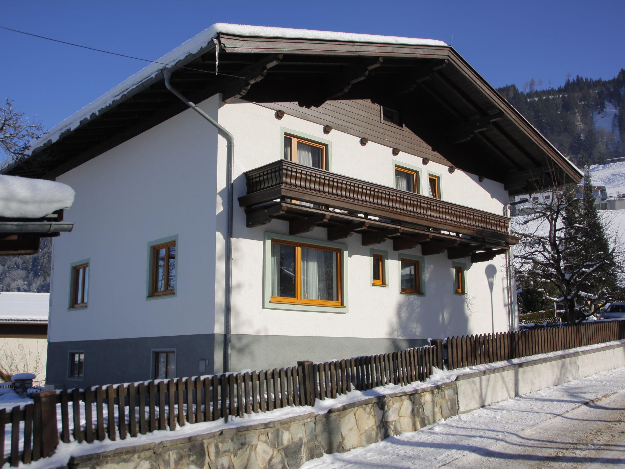 Photo 23 - Maison de 5 chambres à Kaprun avec jardin et vues sur la montagne