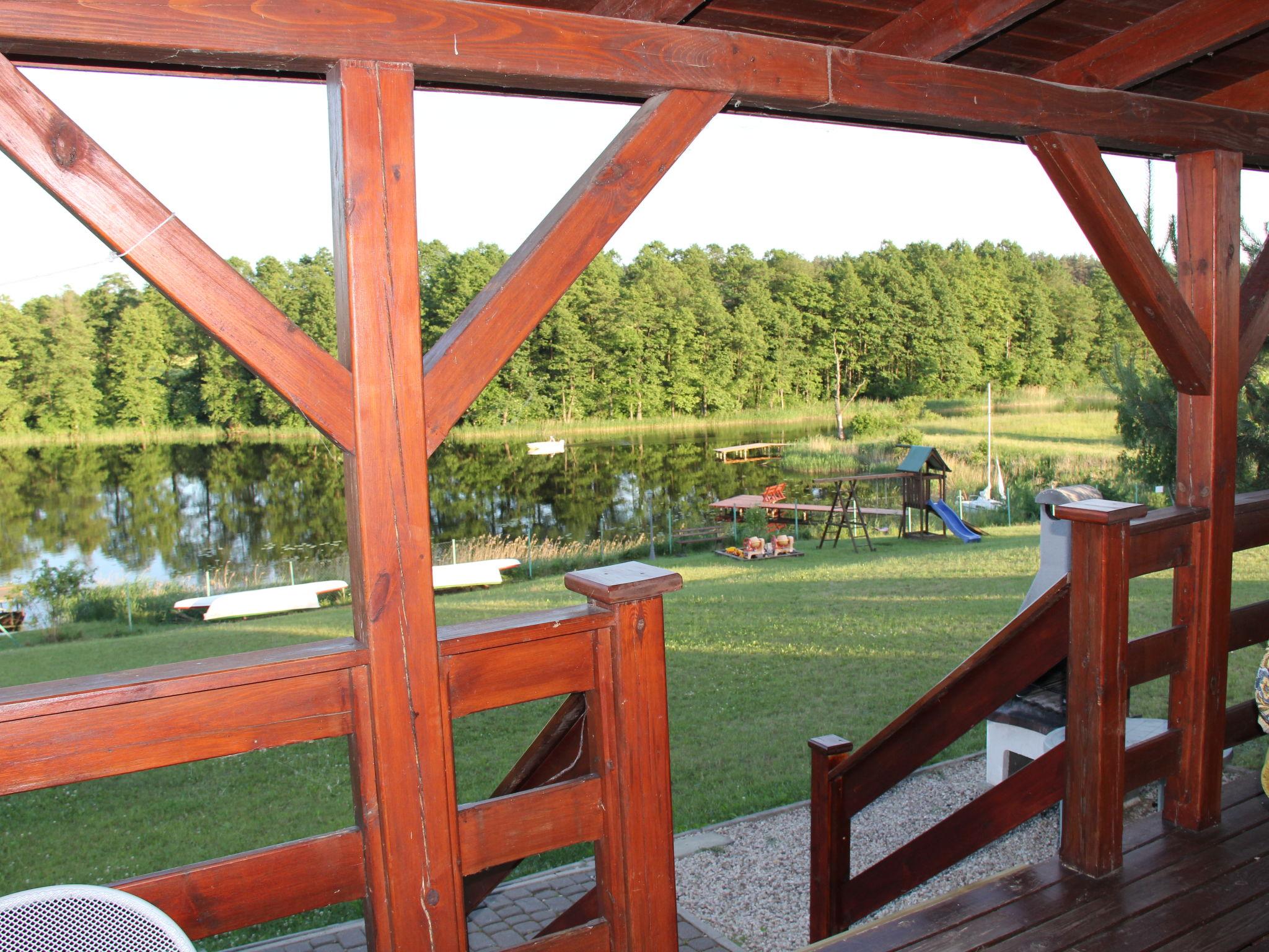 Foto 4 - Casa de 3 quartos em Stare Juchy com jardim e terraço