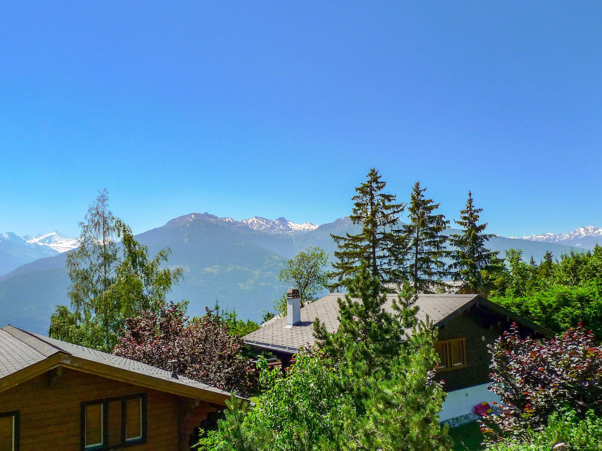 Foto 8 - Casa de 3 habitaciones en Crans-Montana con jardín y vistas a la montaña