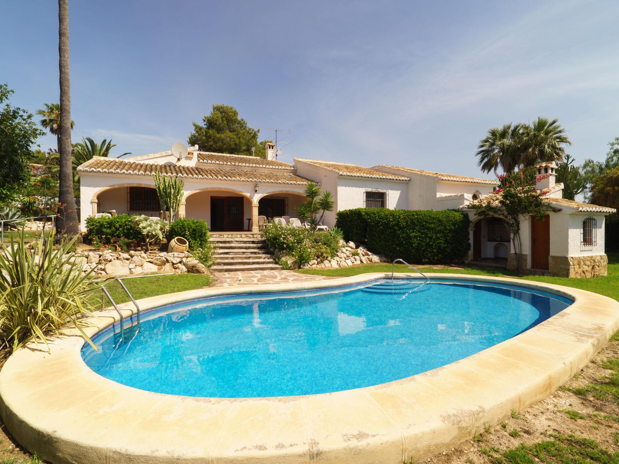 Foto 20 - Casa con 4 camere da letto a Jávea con piscina privata e giardino