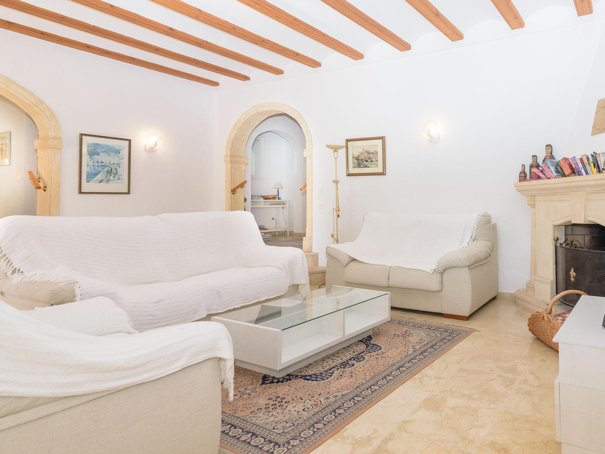 Photo 8 - 4 bedroom House in Jávea with private pool and garden