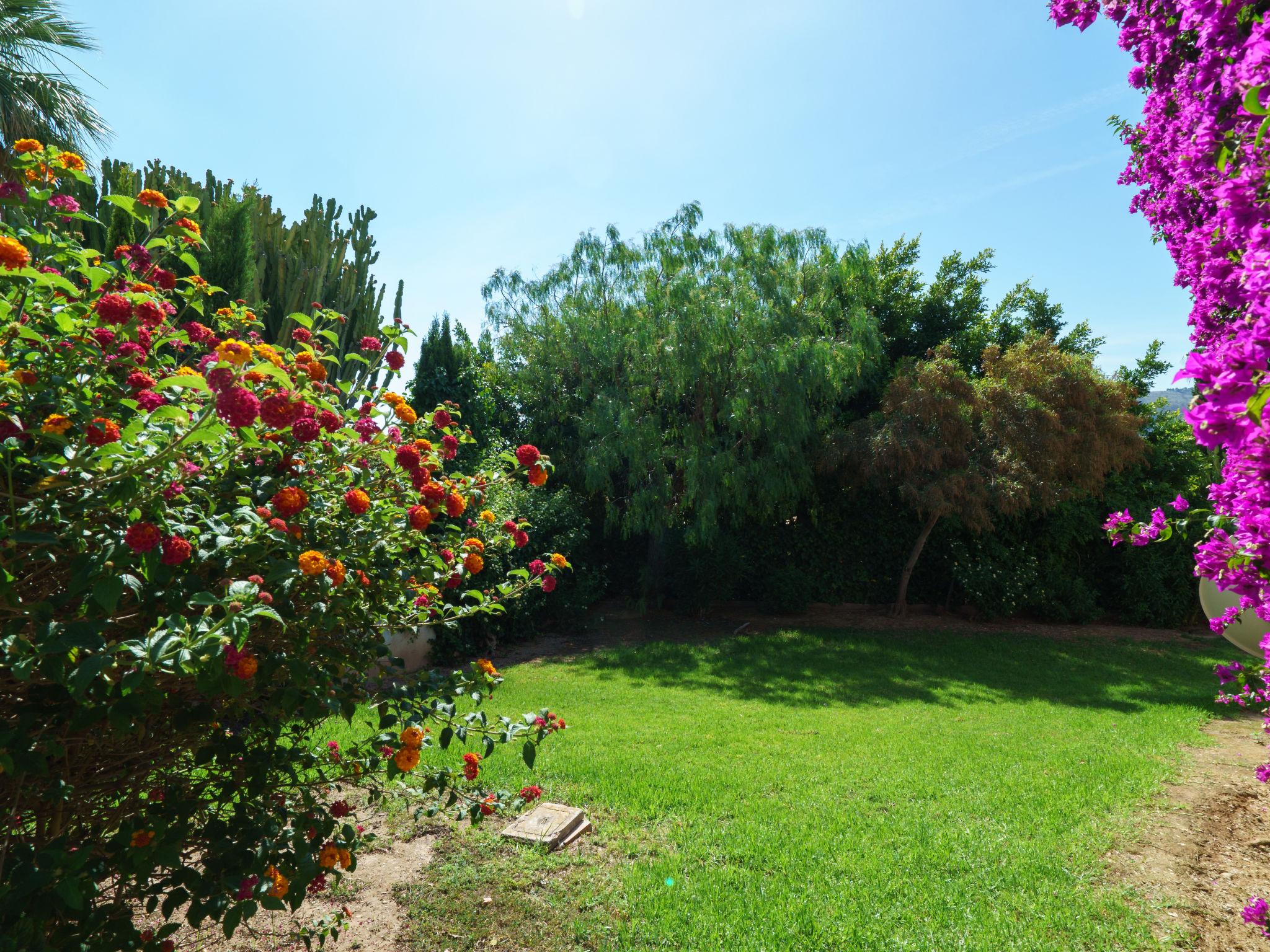 Photo 27 - Maison de 4 chambres à Jávea avec piscine privée et jardin