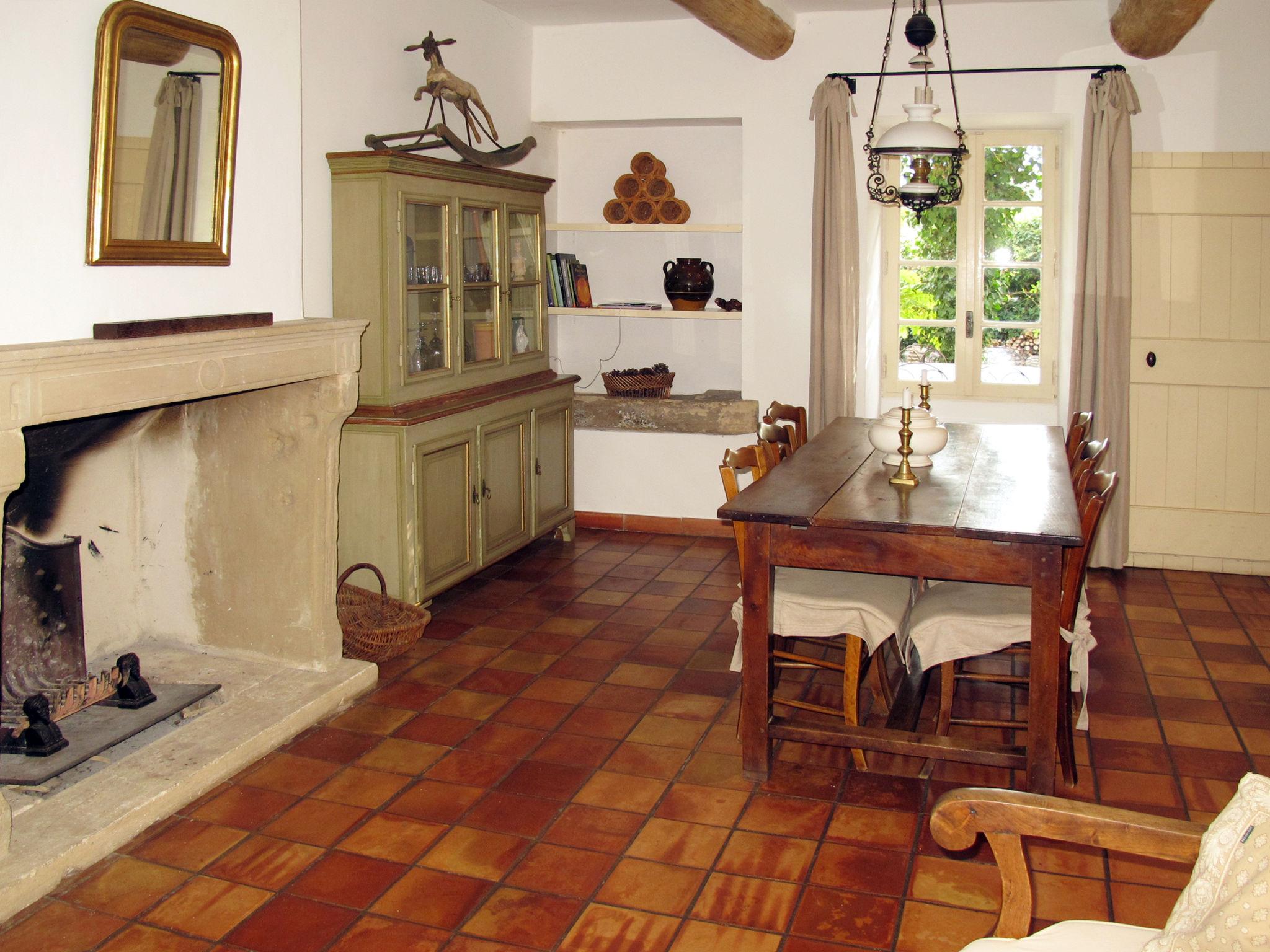 Photo 7 - Maison de 3 chambres à Cavaillon avec piscine privée et jardin