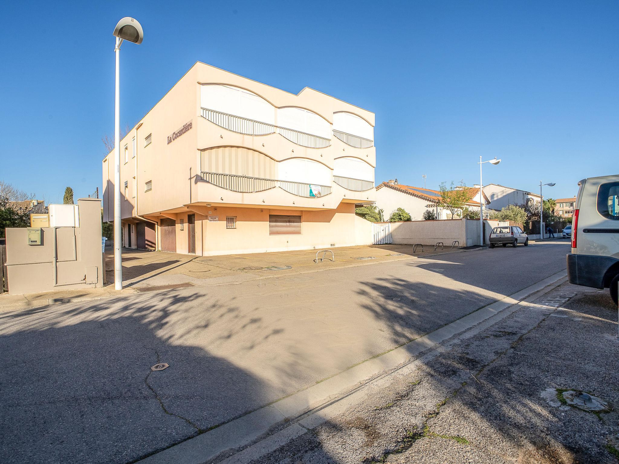 Foto 5 - Apartamento de 1 habitación en Le Grau-du-Roi con terraza y vistas al mar