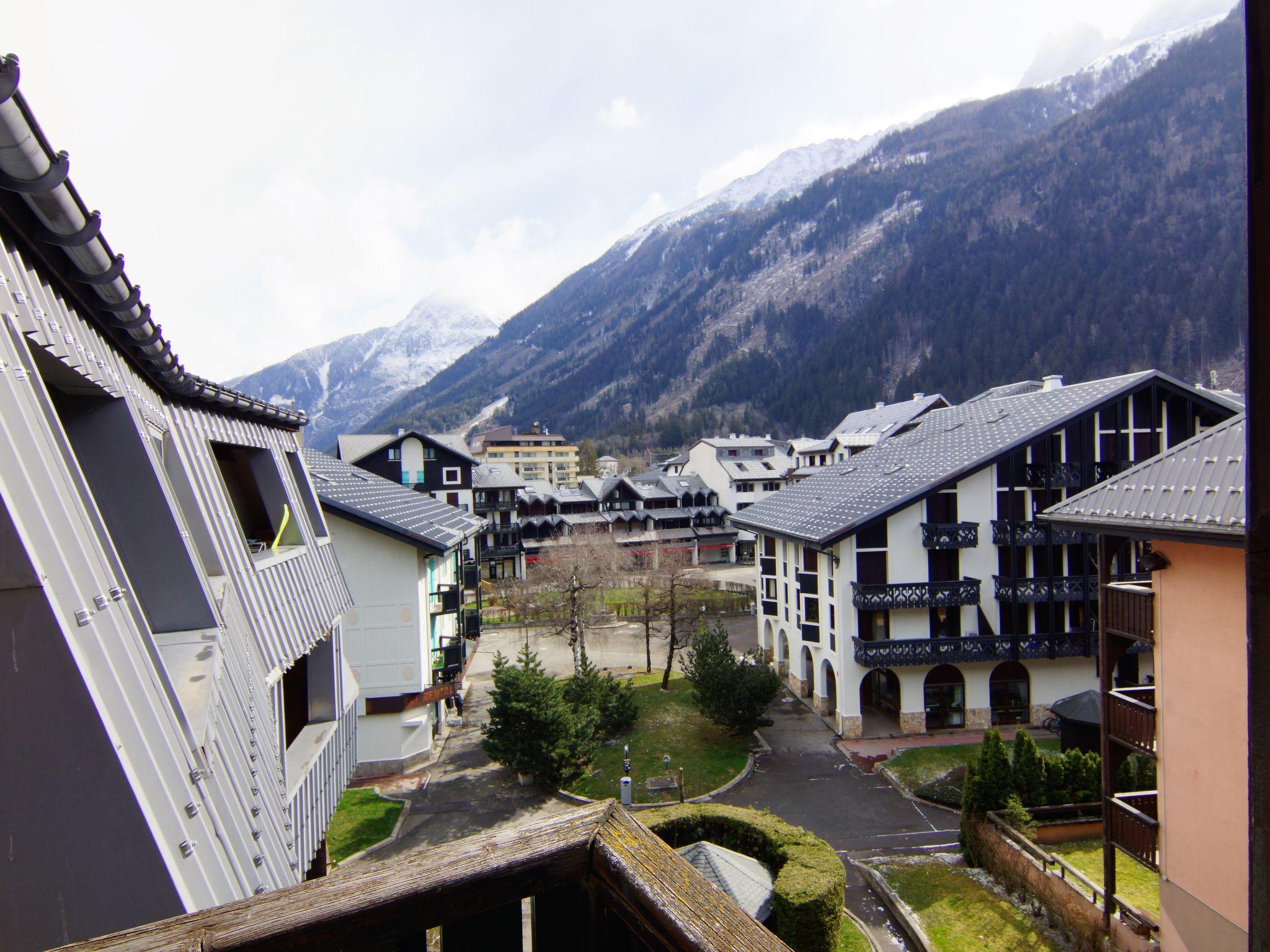 Foto 15 - Appartamento a Chamonix-Mont-Blanc con vista sulle montagne