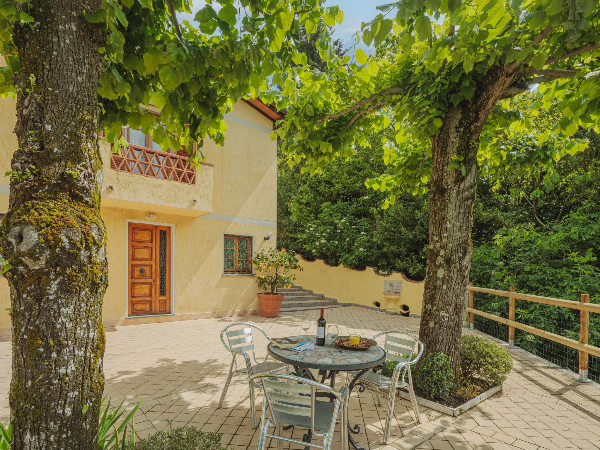 Photo 32 - Maison de 2 chambres à Camaiore avec terrasse et vues à la mer