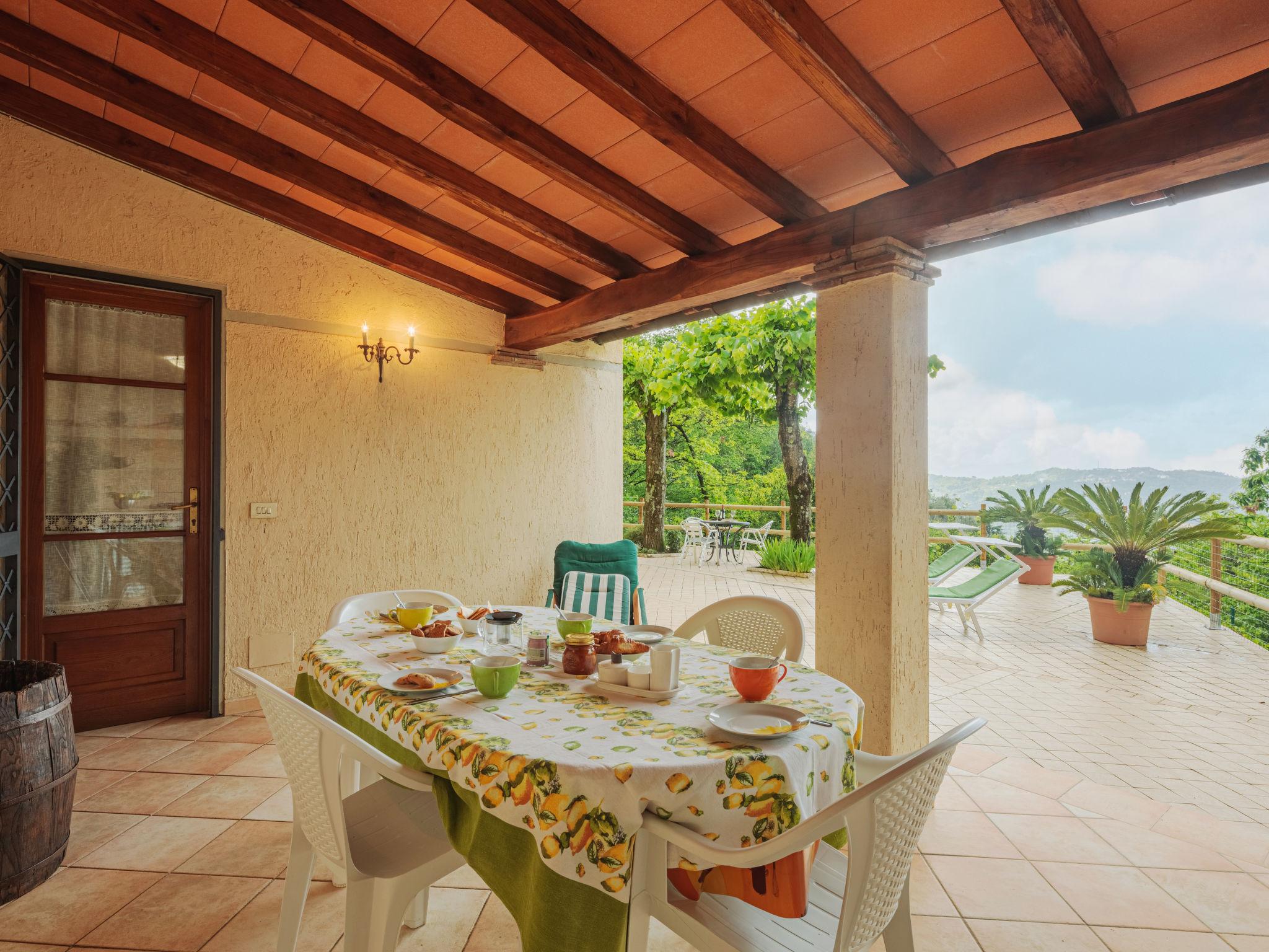 Foto 4 - Casa de 2 quartos em Camaiore com terraço e vistas do mar