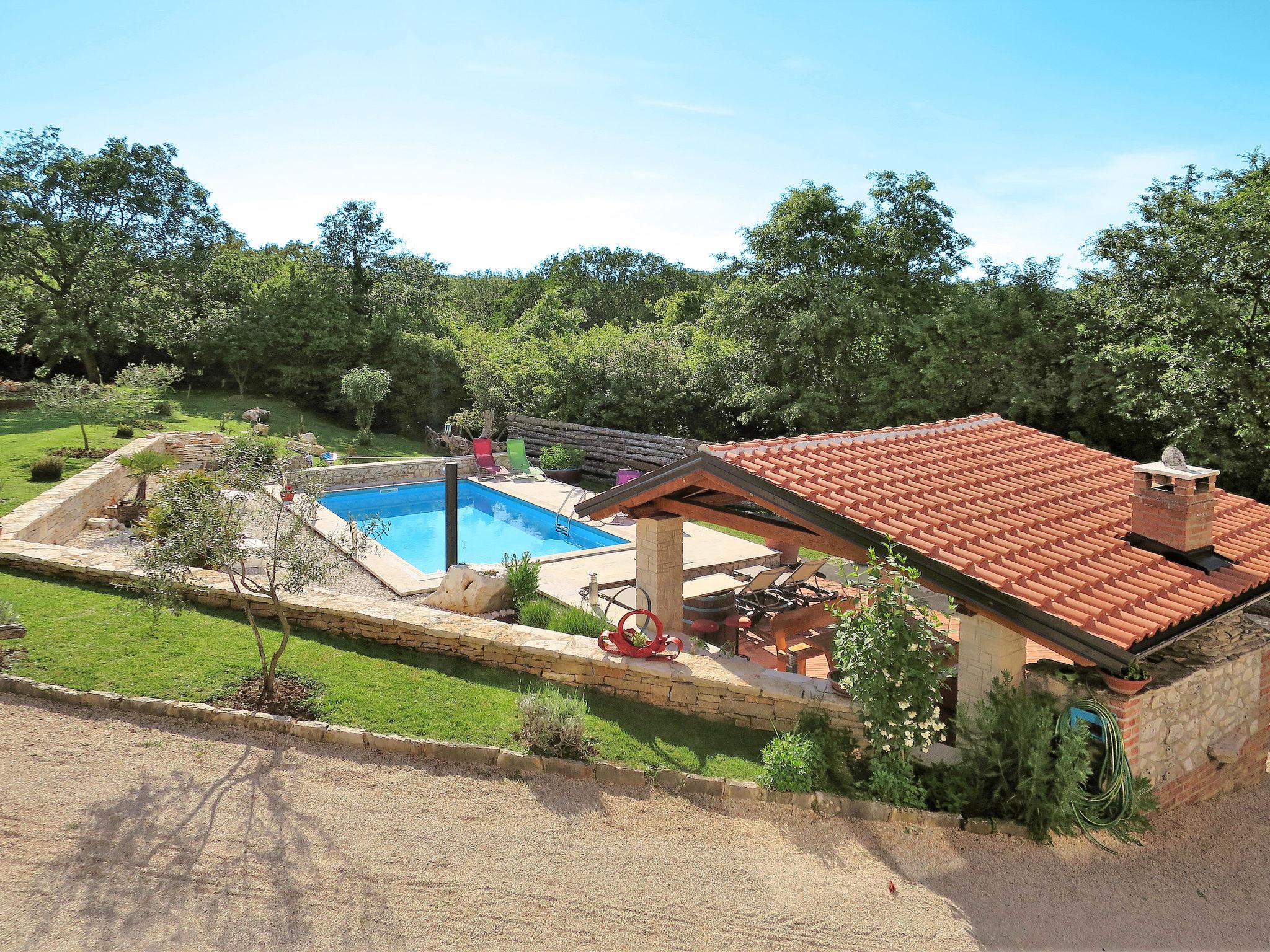 Photo 18 - Appartement de 1 chambre à Kanfanar avec piscine et jardin