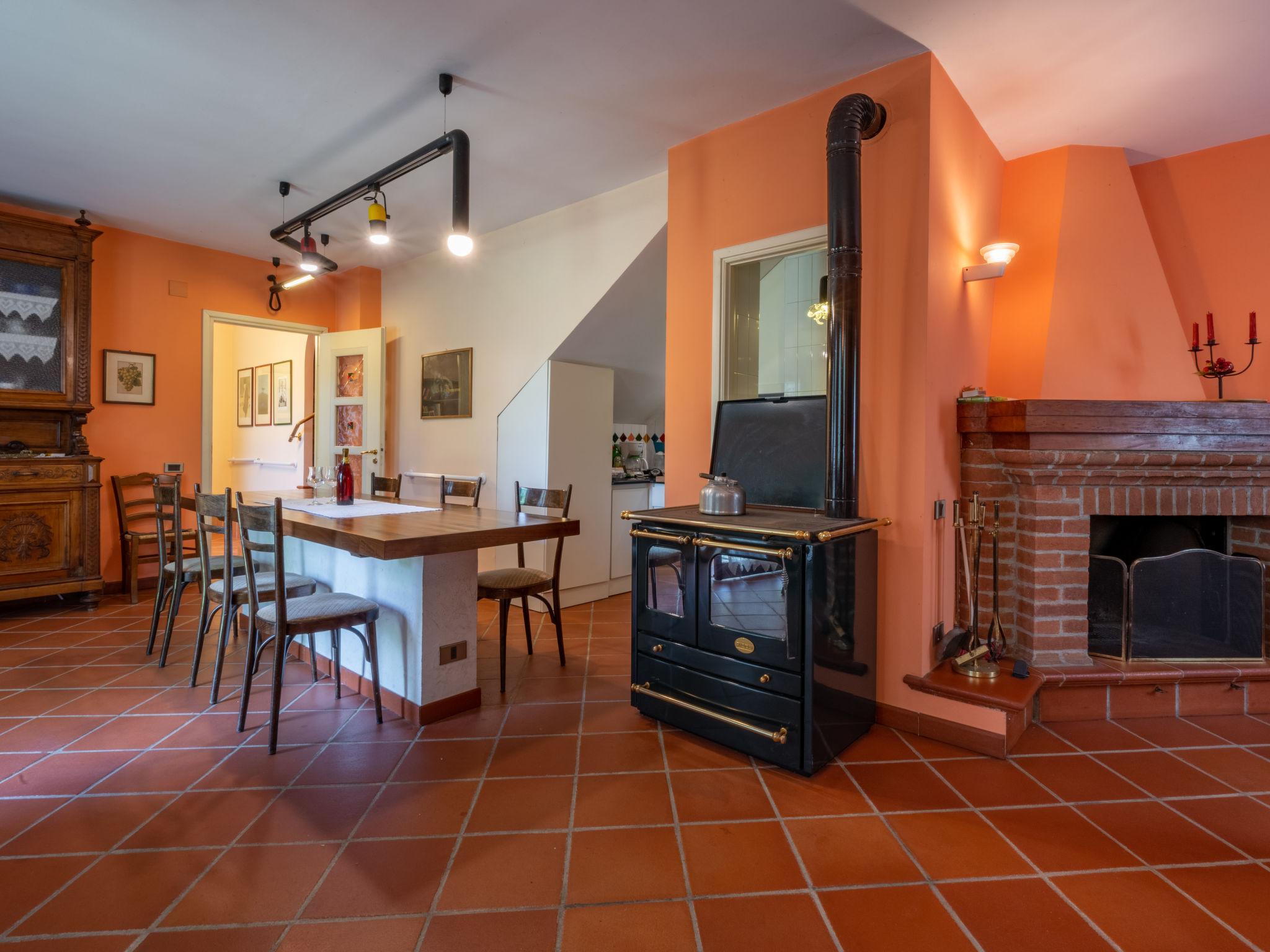 Photo 6 - 3 bedroom House in Cortiglione with garden and terrace