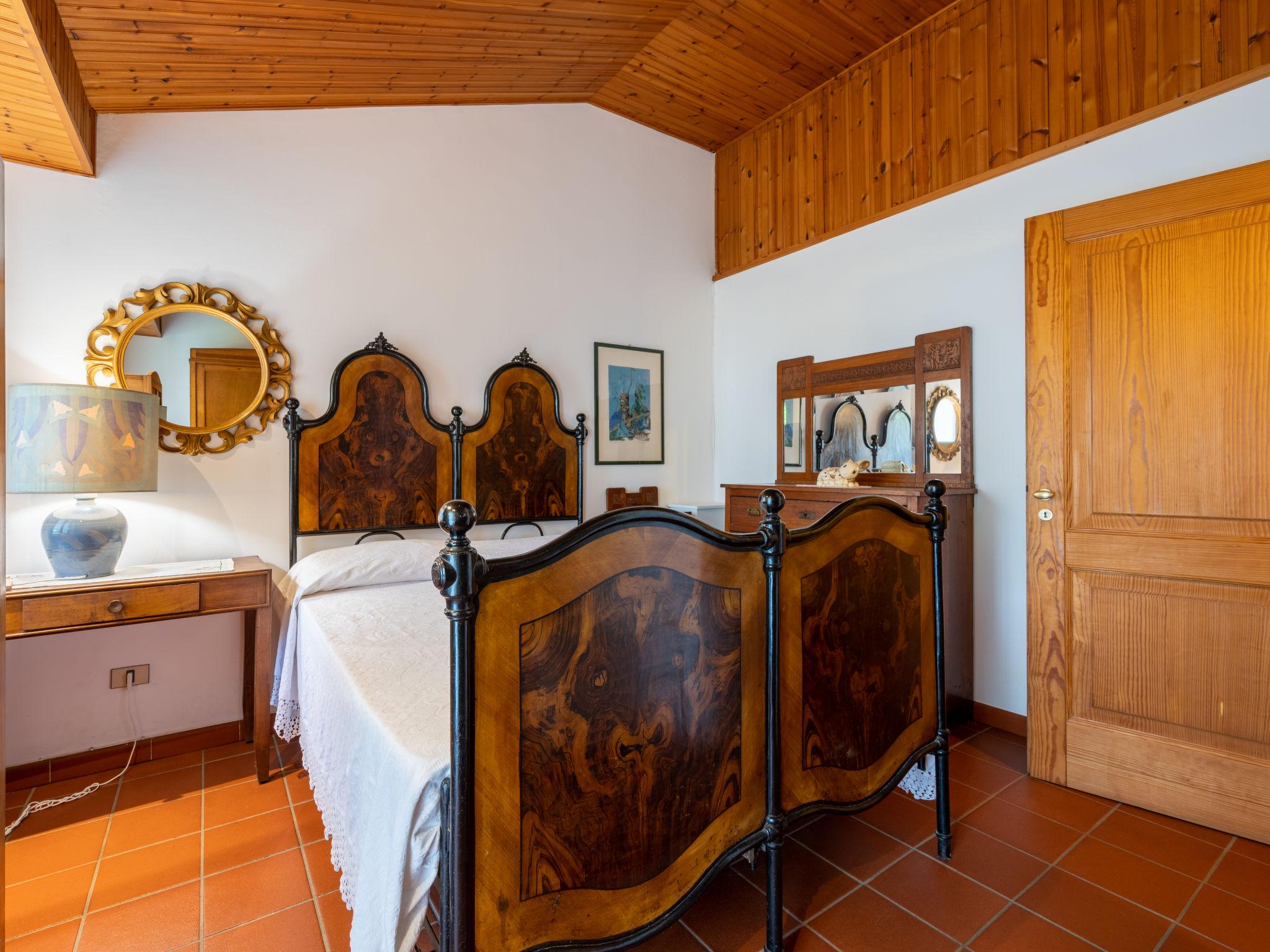 Foto 14 - Haus mit 3 Schlafzimmern in Cortiglione mit garten und terrasse