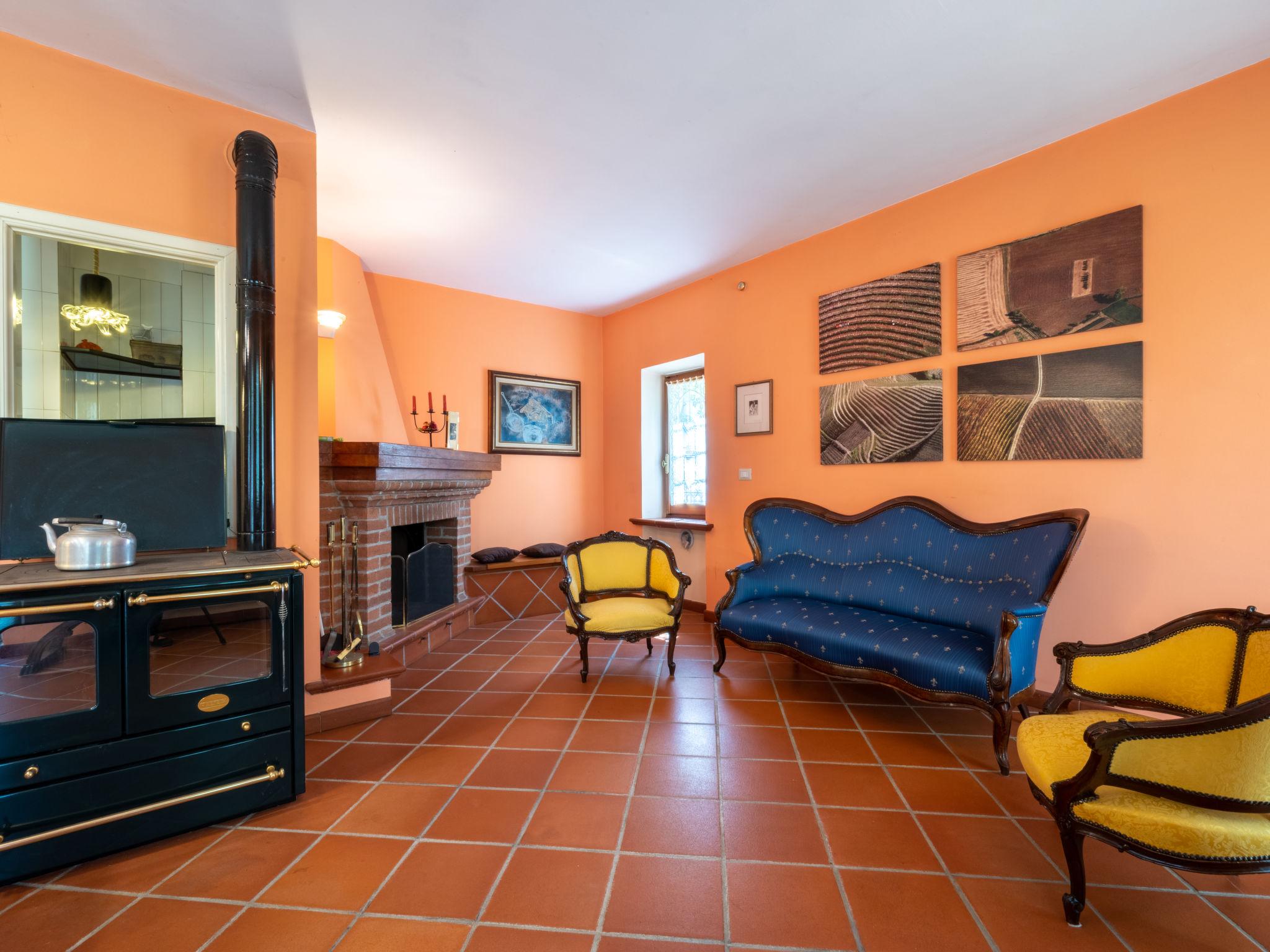 Foto 4 - Haus mit 3 Schlafzimmern in Cortiglione mit garten und terrasse