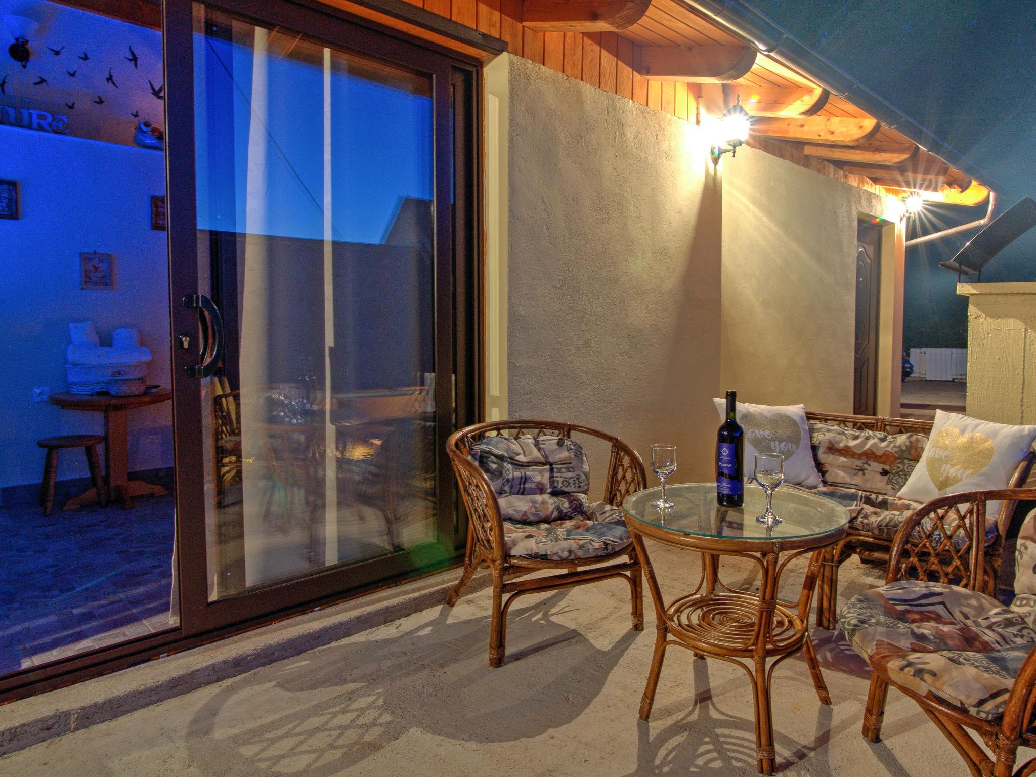 Foto 21 - Casa de 2 habitaciones en Senj con piscina privada y vistas al mar