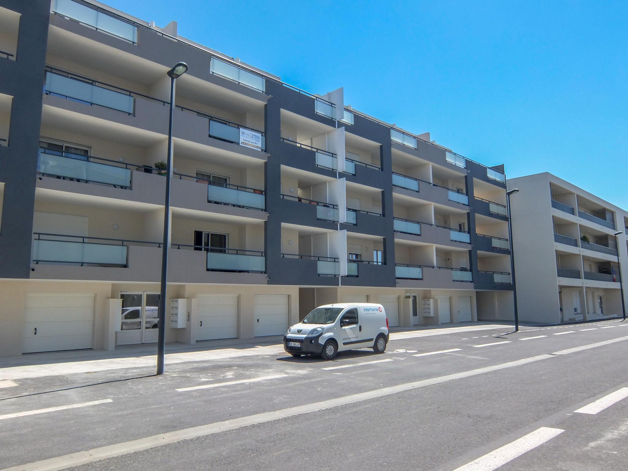 Foto 13 - Apartamento de 2 quartos em Saint-Cyprien com terraço e vistas do mar