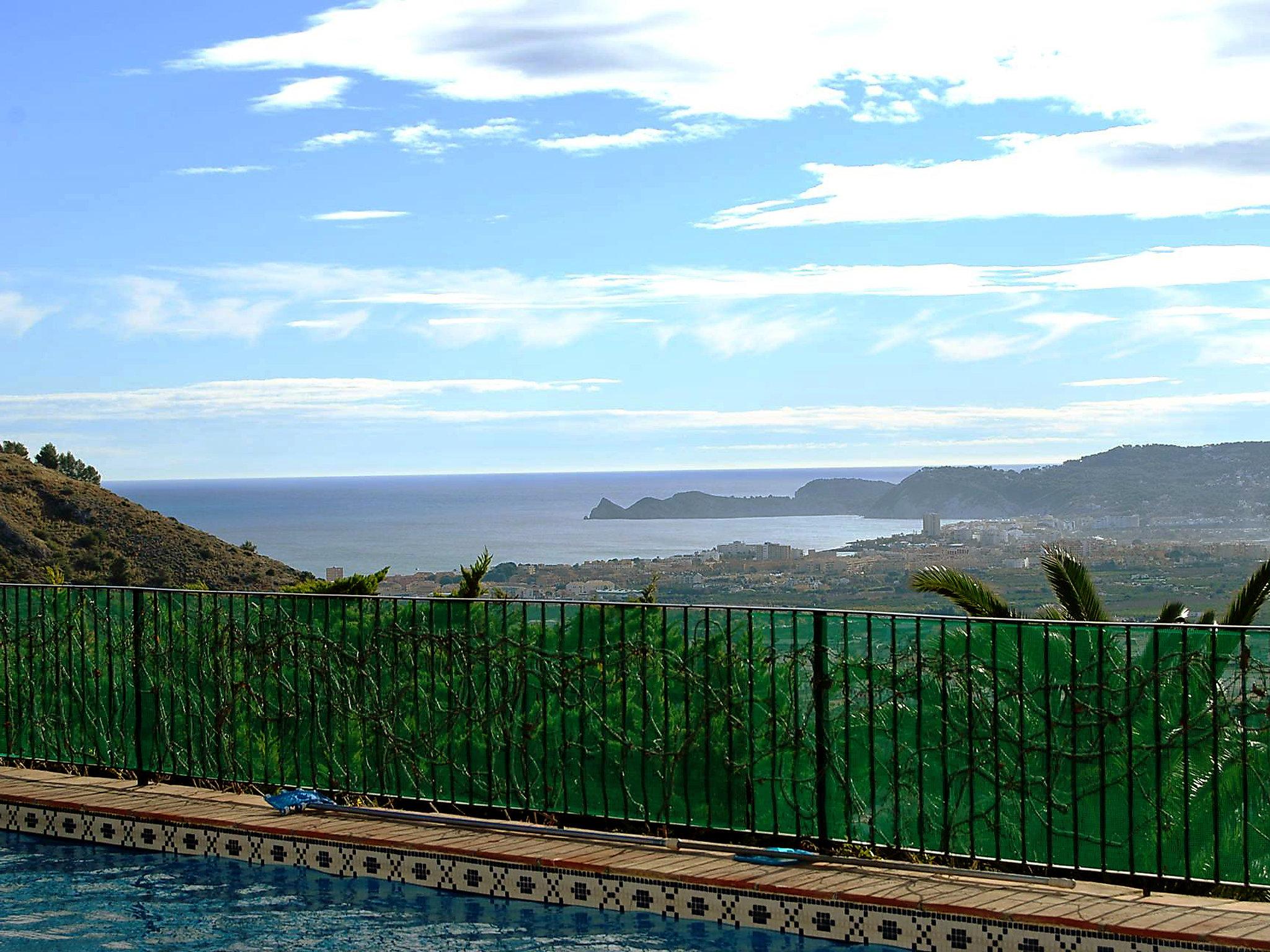 Foto 5 - Casa de 3 quartos em Jávea com piscina privada e vistas do mar