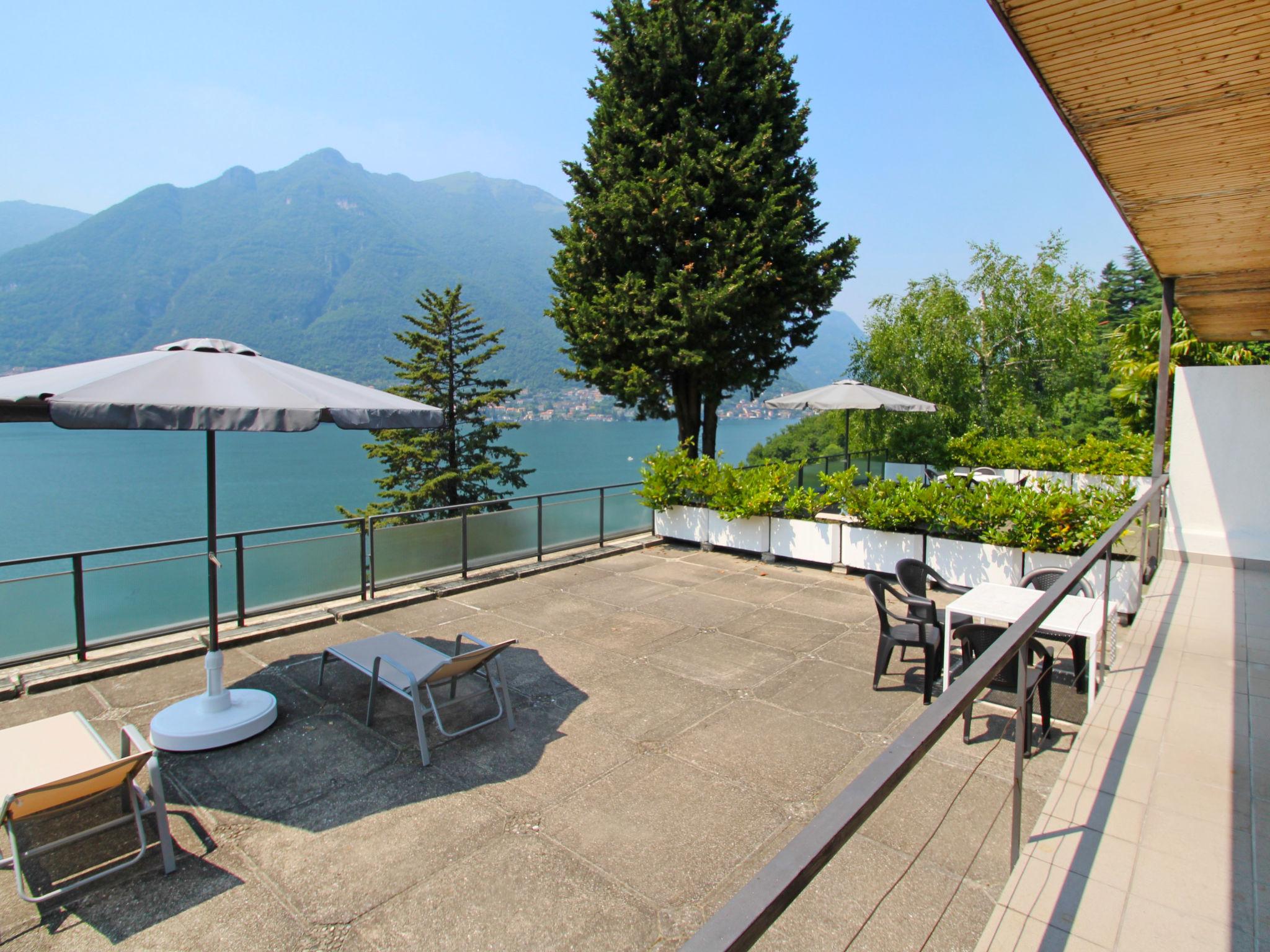 Foto 4 - Apartment mit 2 Schlafzimmern in Faggeto Lario mit schwimmbad und blick auf die berge