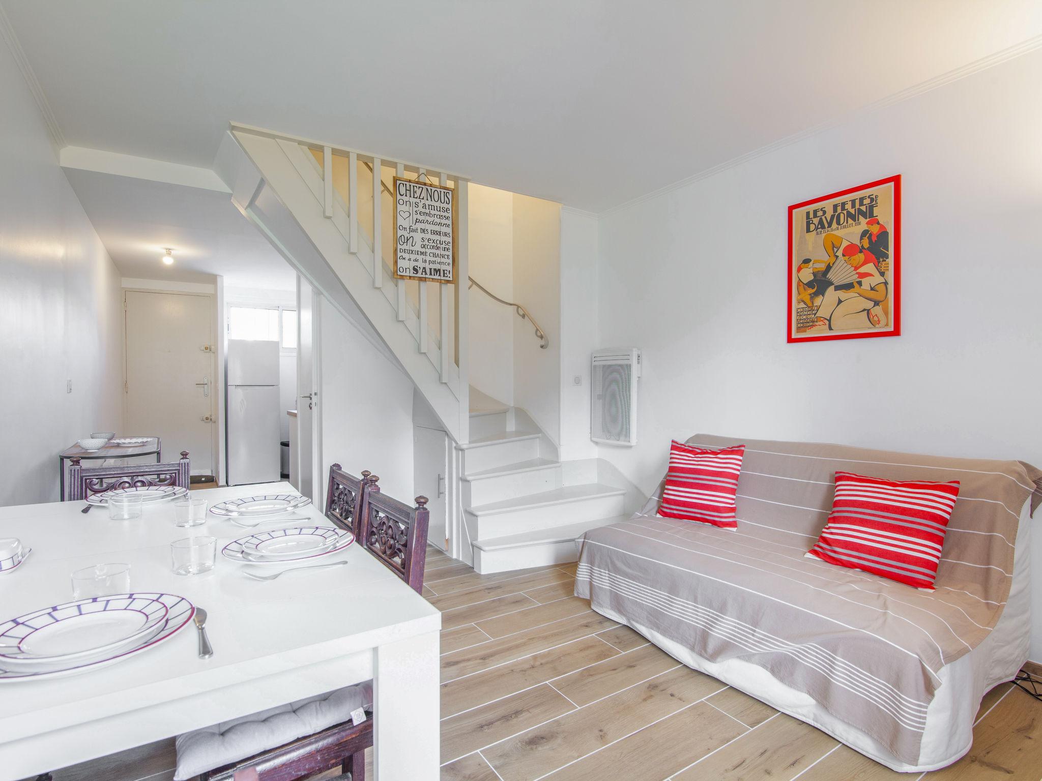 Foto 6 - Apartamento de 2 habitaciones en Saint-Jean-de-Luz con vistas al mar