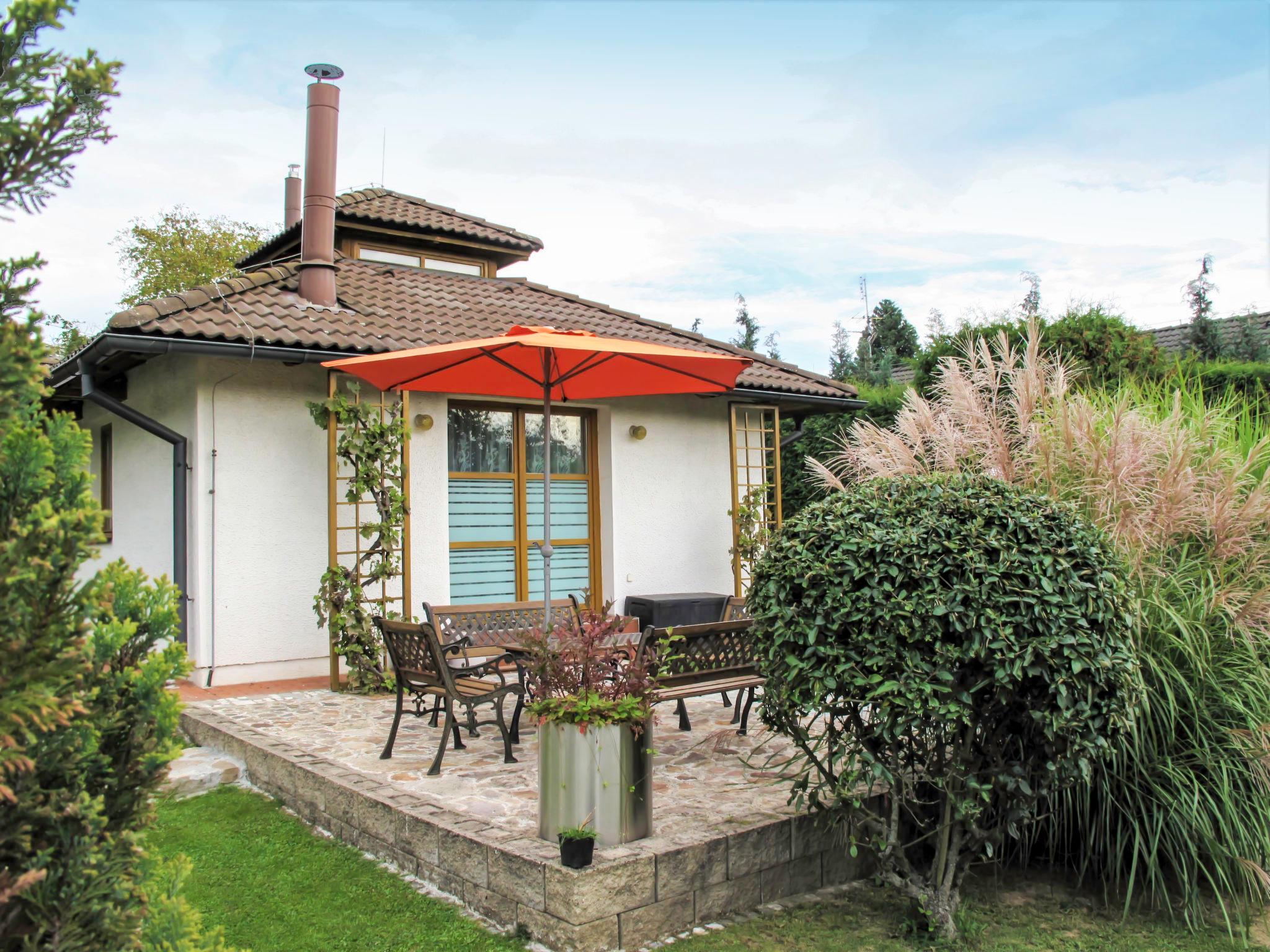 Photo 16 - Maison de 3 chambres à Petříkov avec piscine privée et jardin