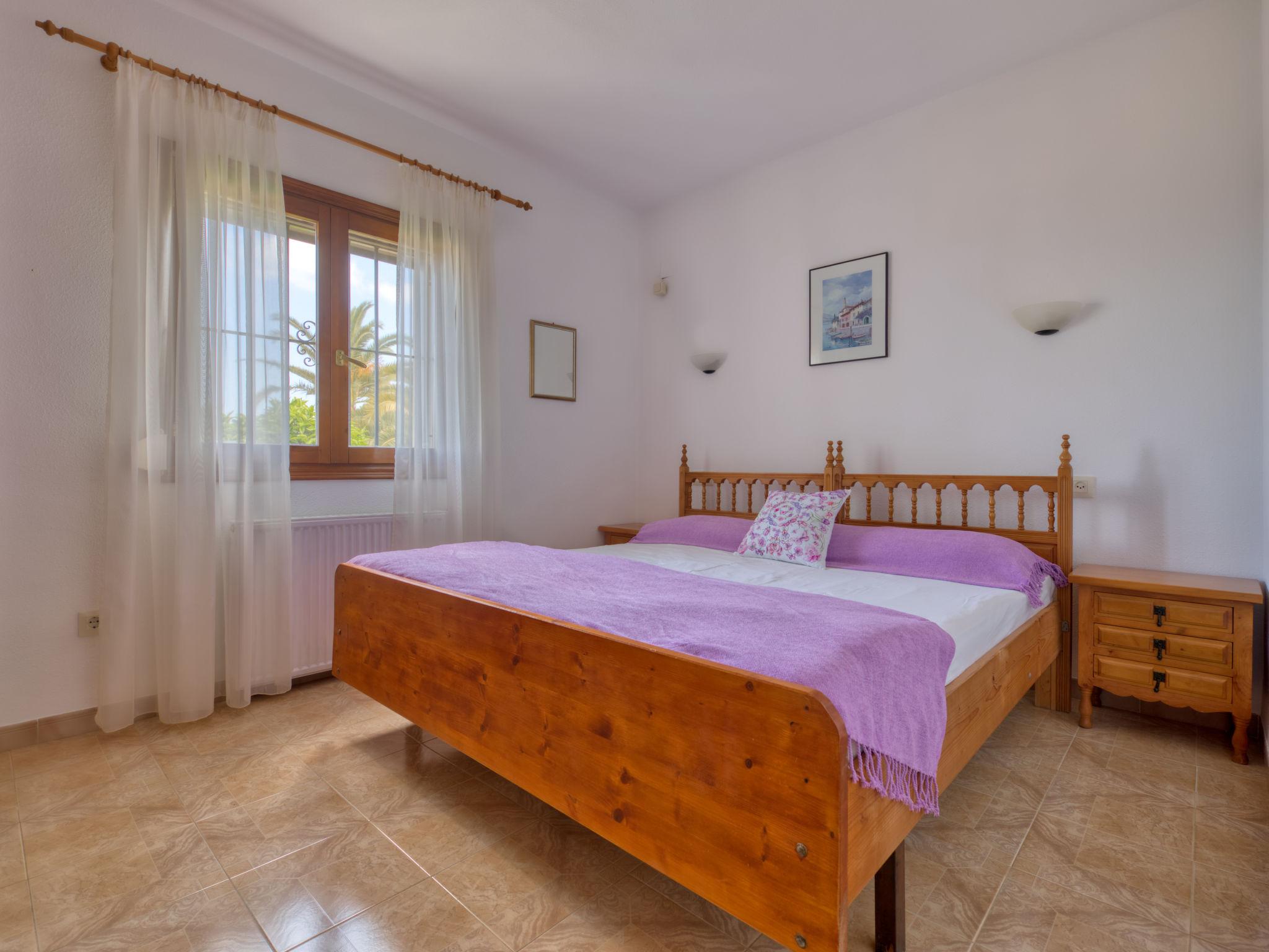 Photo 16 - 3 bedroom House in Dénia with private pool and garden