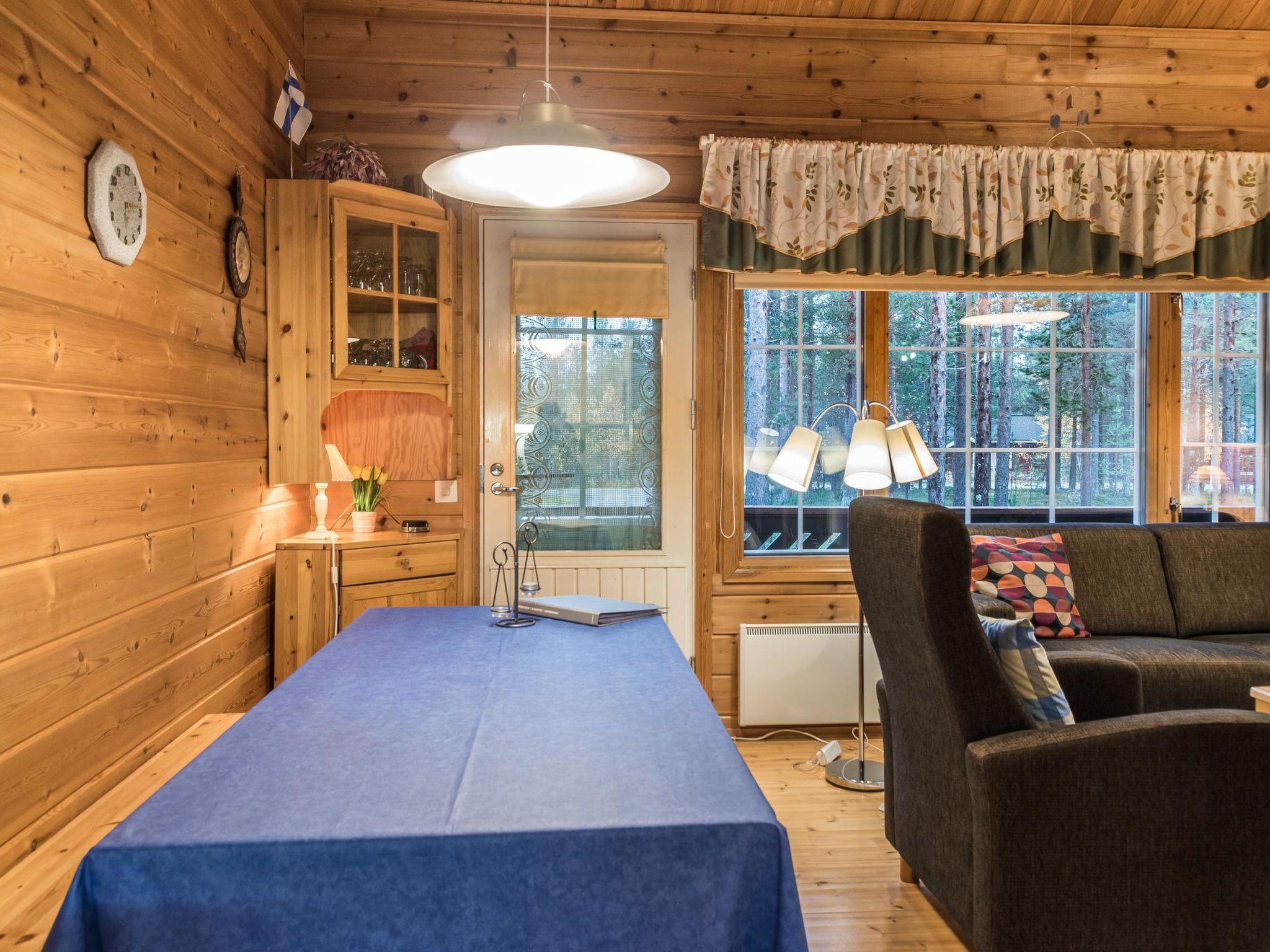 Foto 5 - Casa de 1 habitación en Kittilä con sauna y vistas a la montaña