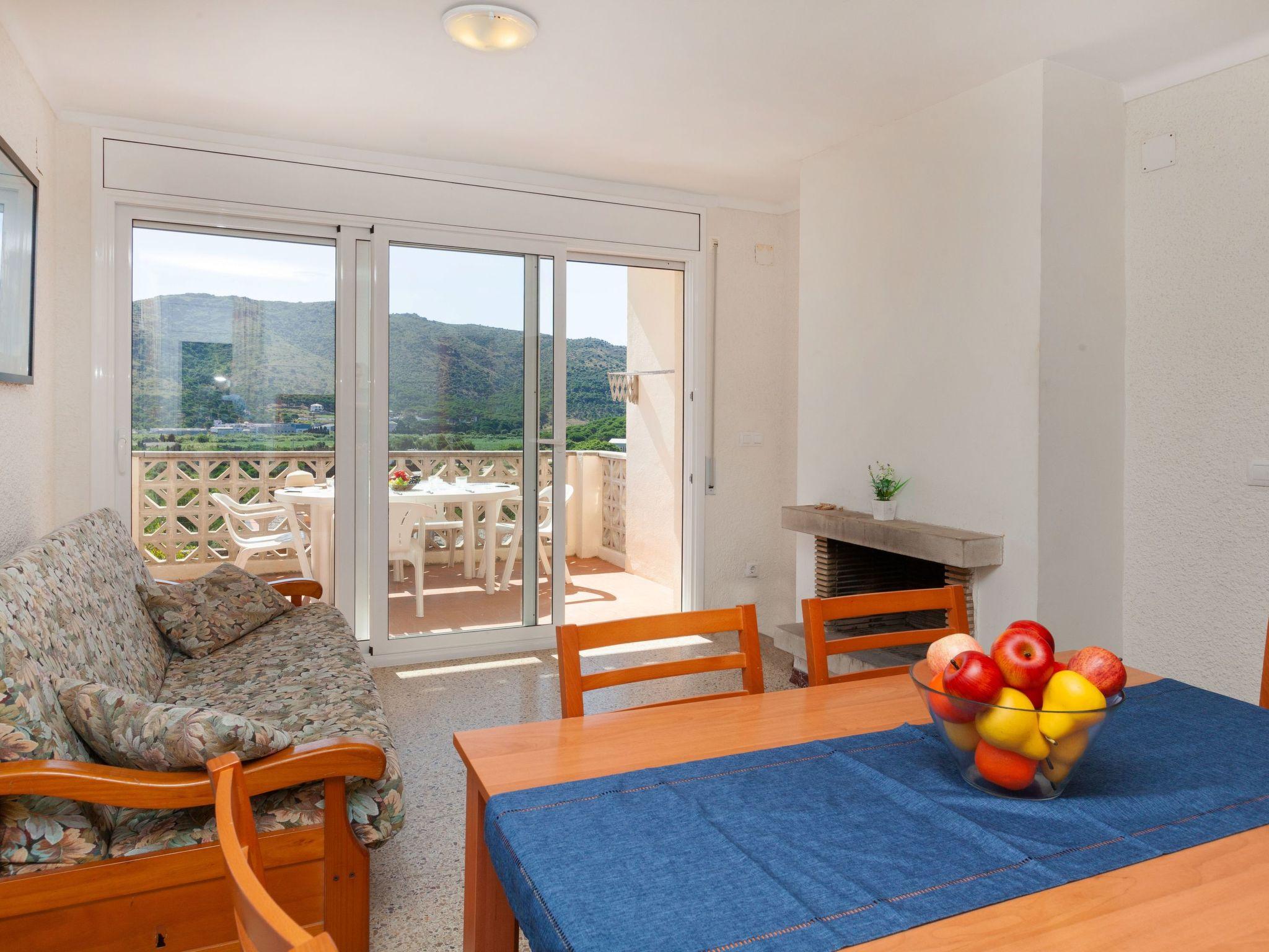 Foto 2 - Appartamento con 2 camere da letto a El Port de la Selva con terrazza e vista mare