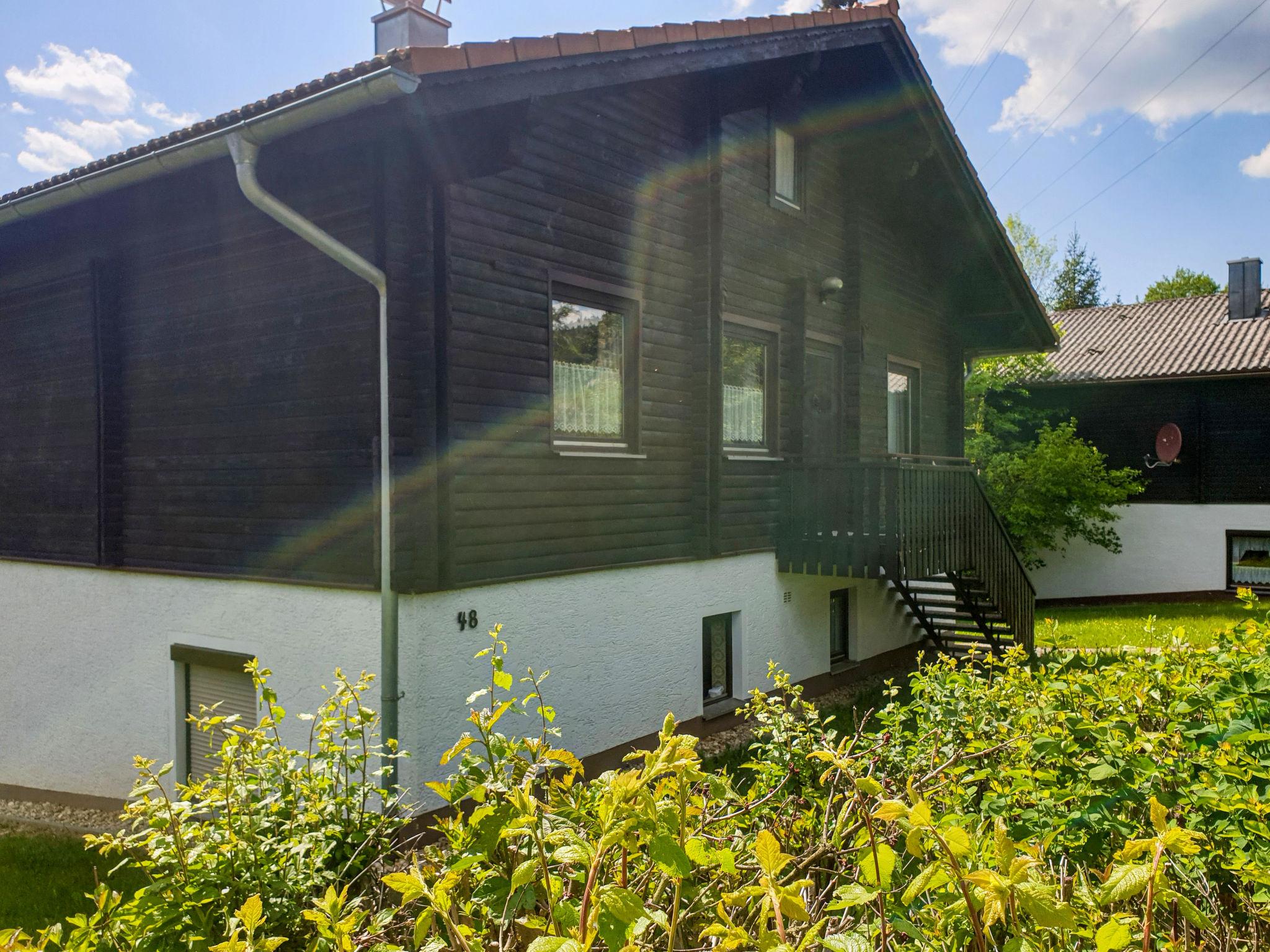 Photo 24 - Maison de 5 chambres à Arrach avec jardin et terrasse