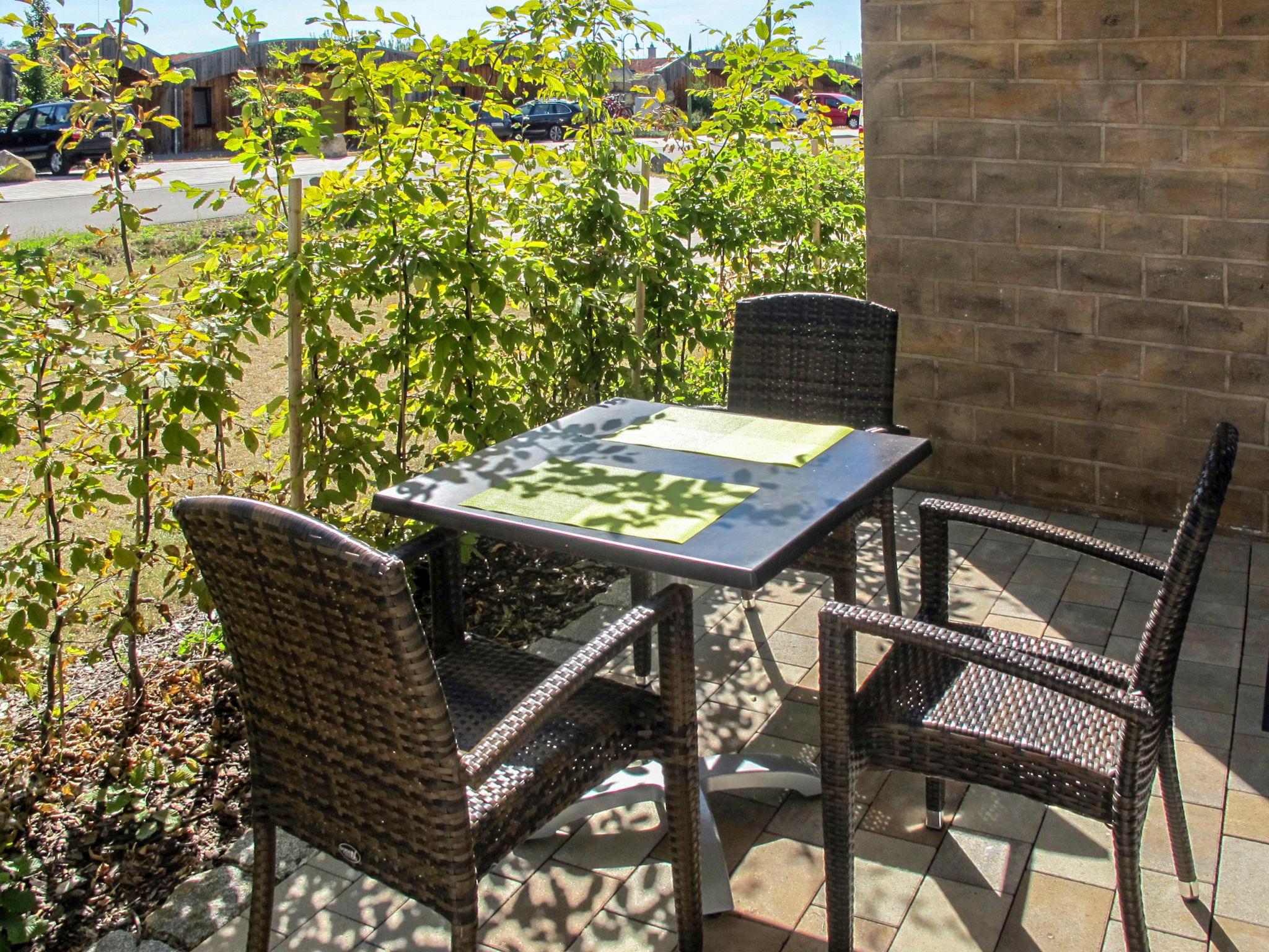 Photo 11 - Appartement de 1 chambre à Großpösna avec jardin et terrasse