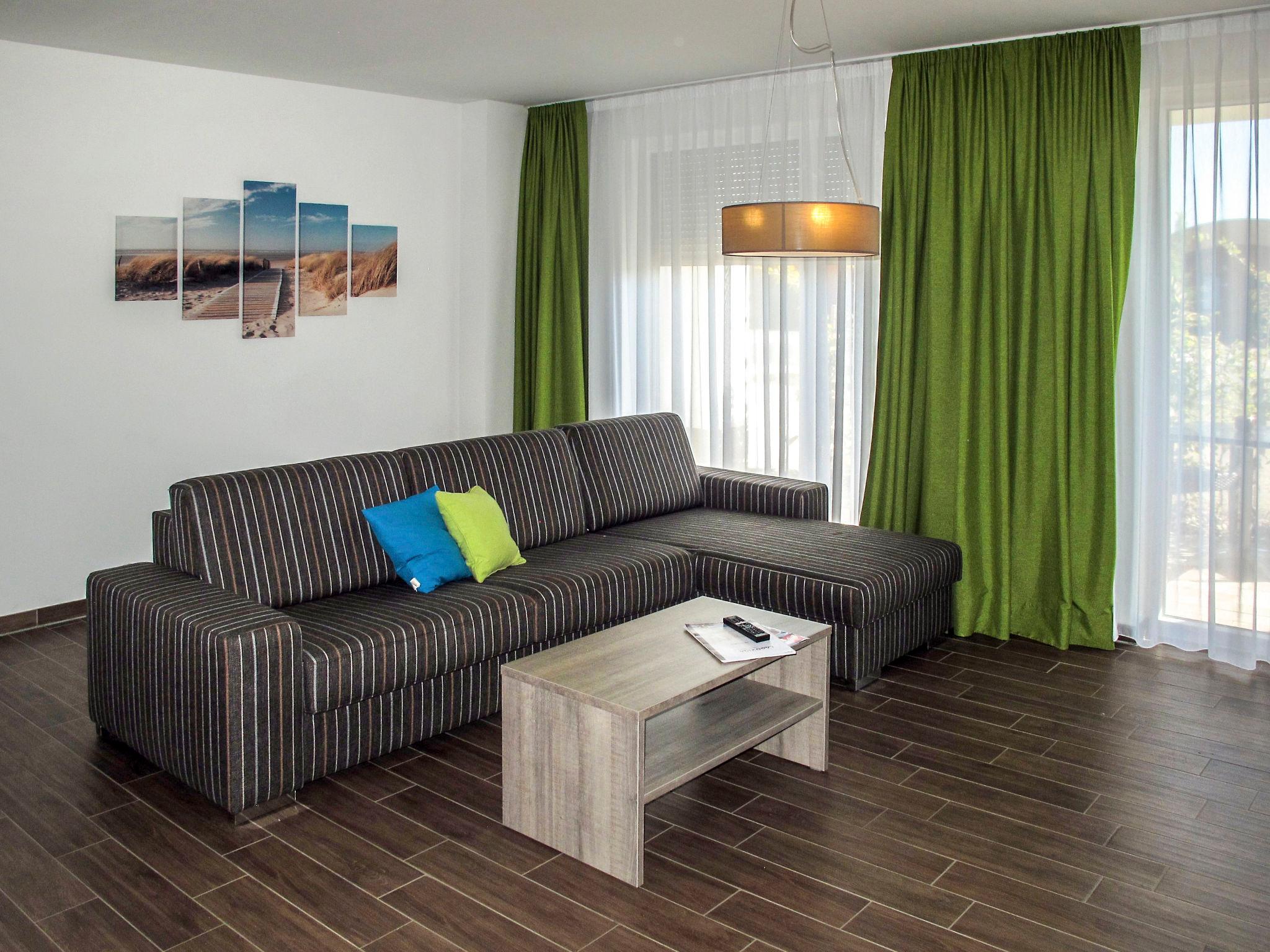 Foto 6 - Apartamento de 1 habitación en Großpösna con jardín y terraza