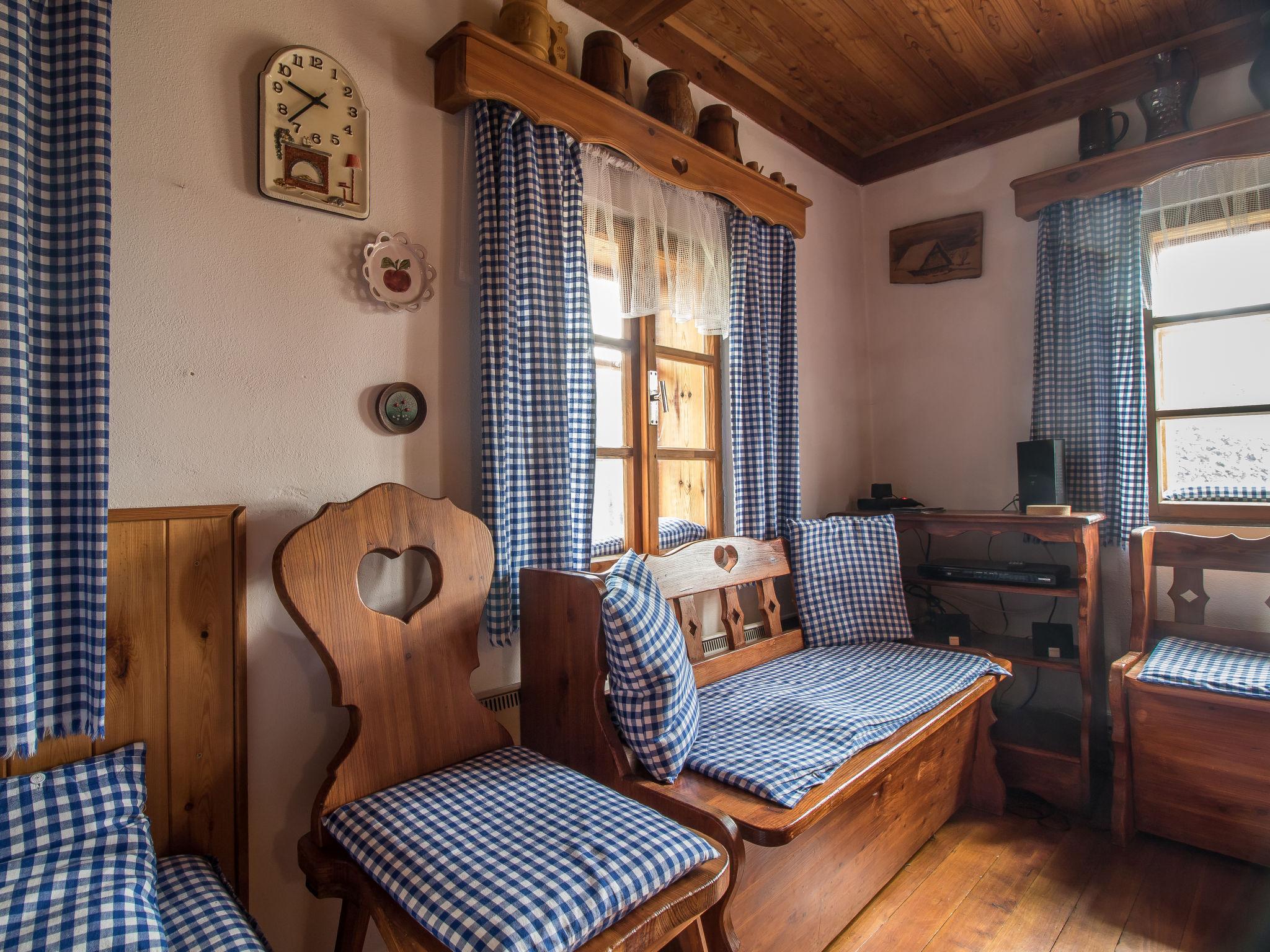 Foto 17 - Haus mit 3 Schlafzimmern in Lánov mit garten und terrasse