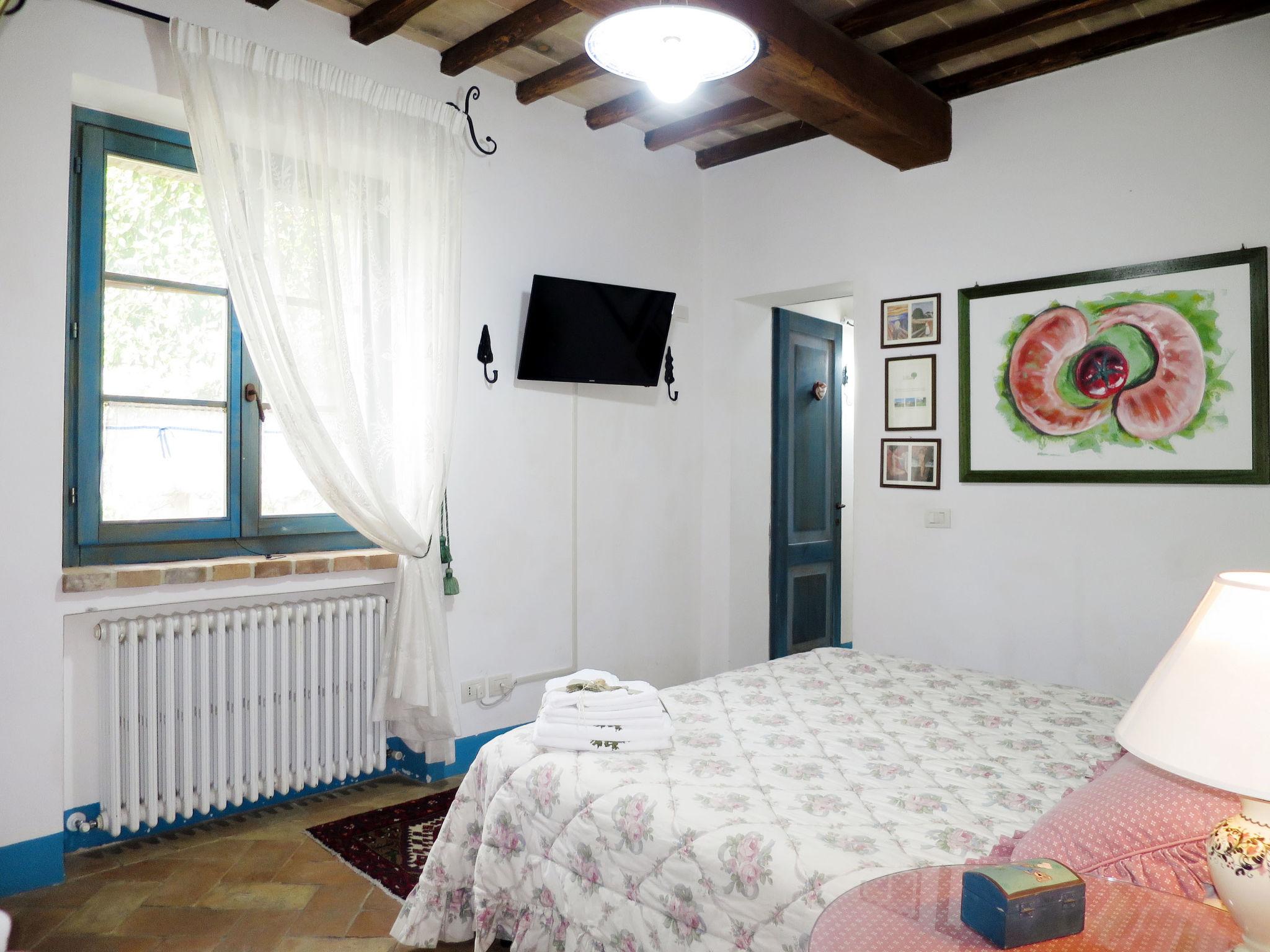 Photo 10 - 3 bedroom House in Collazzone with private pool and garden