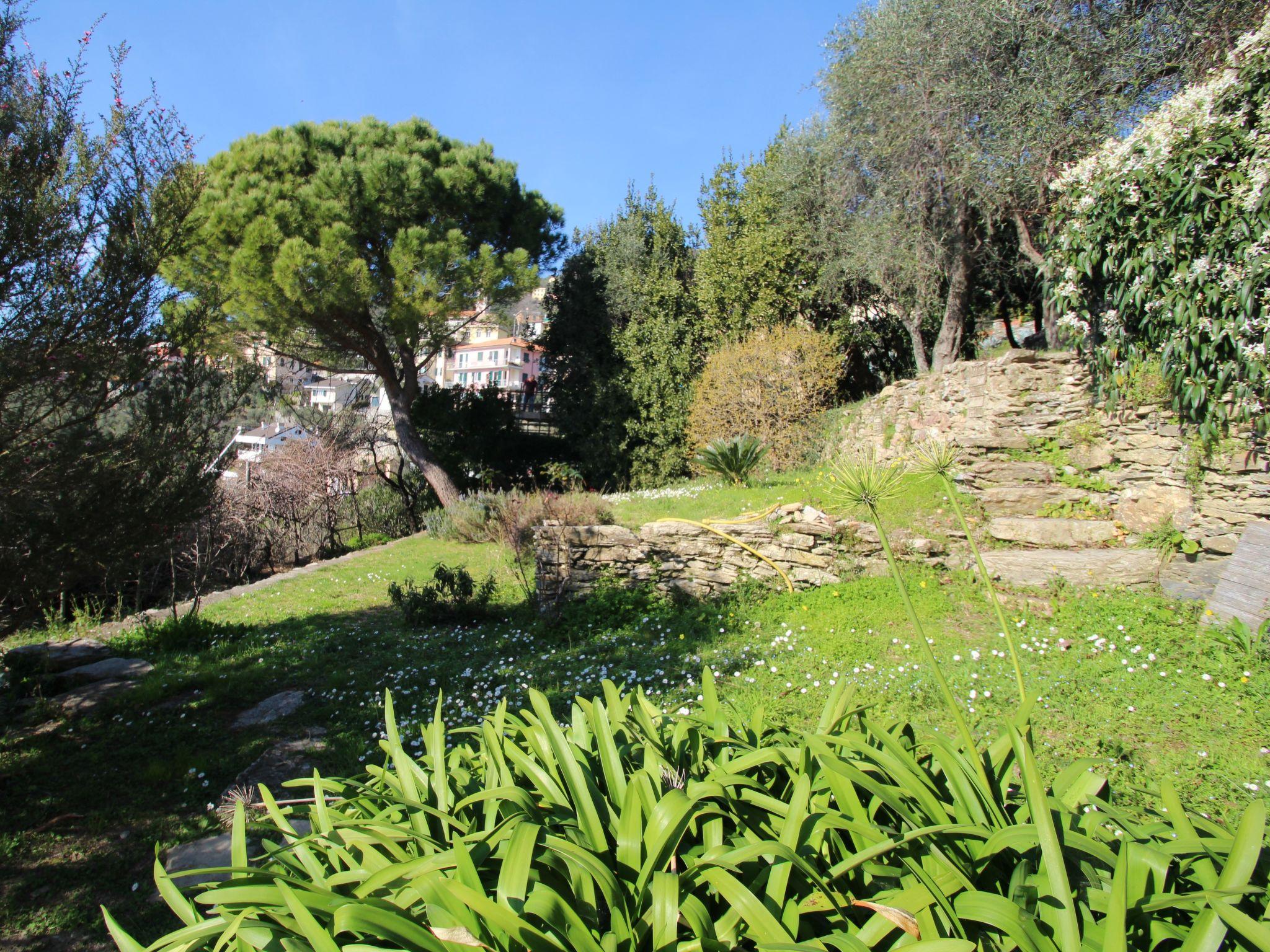 Photo 37 - 4 bedroom House in Chiavari with garden and sea view